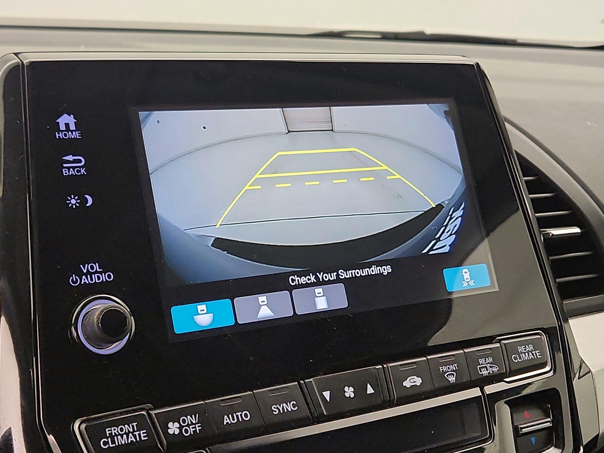 Thumbnail: 2019 Honda Odyssey - 14