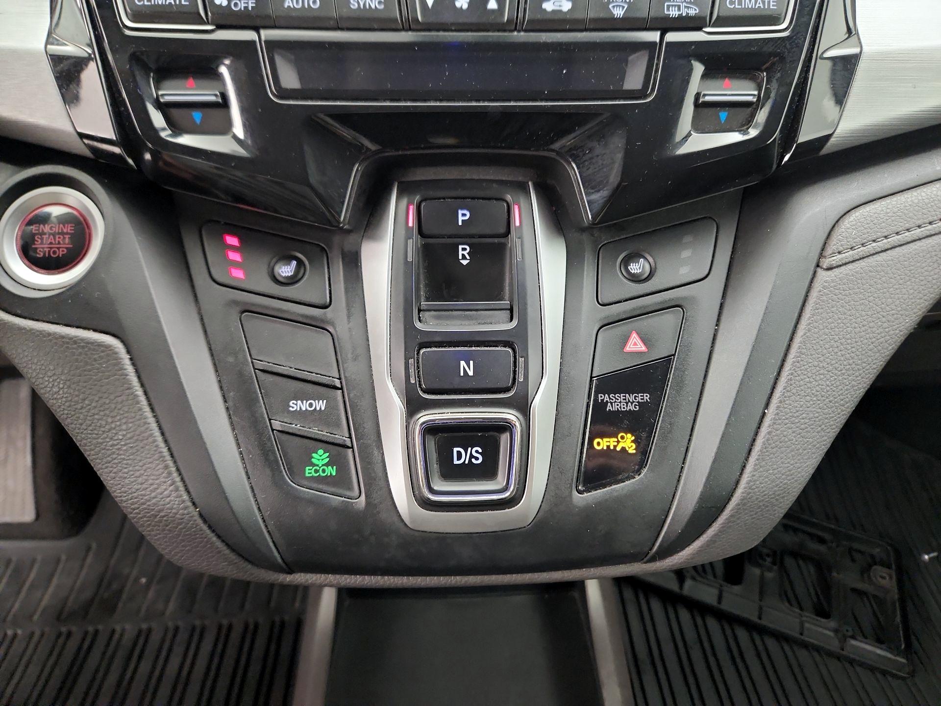 Thumbnail: 2019 Honda Odyssey - 17