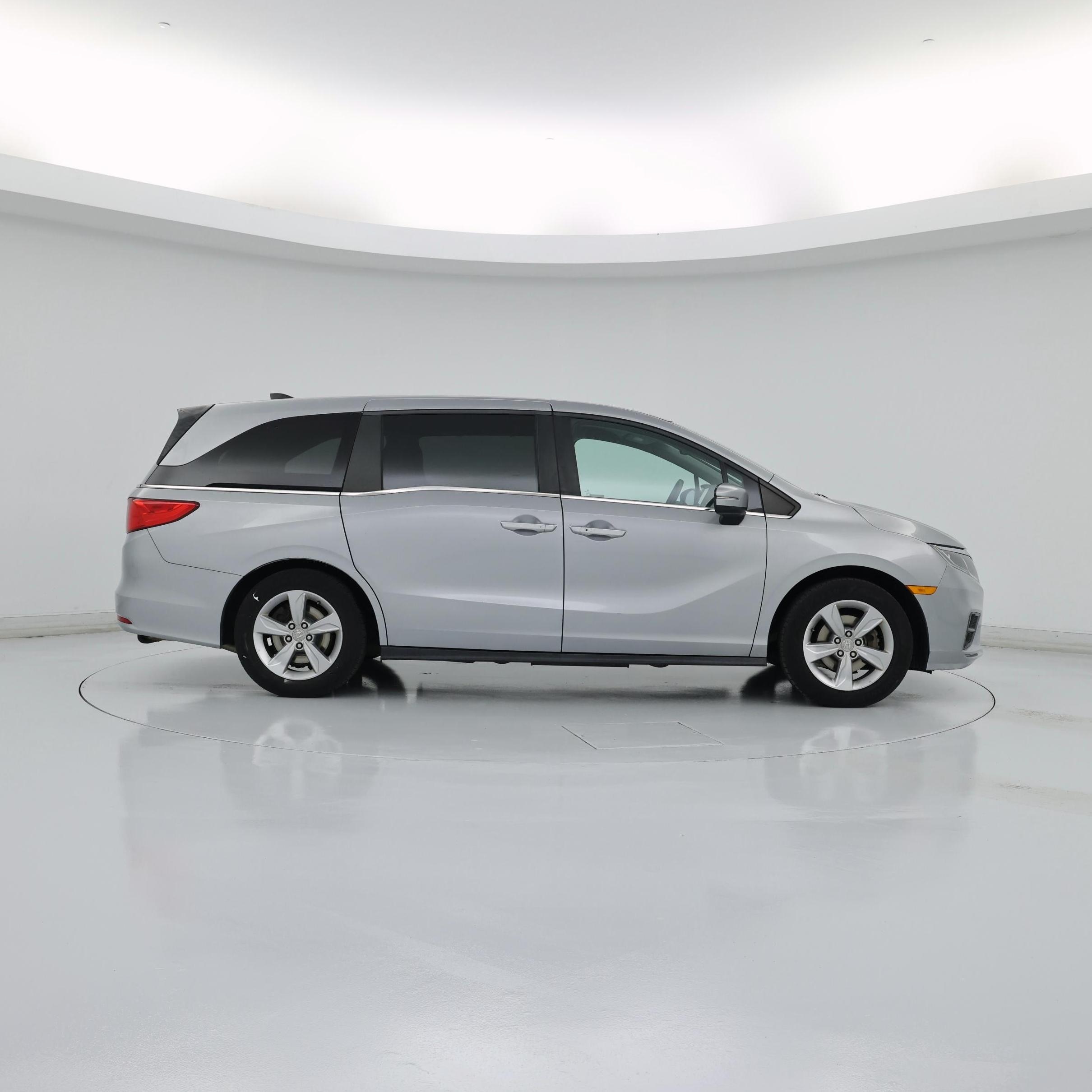 Thumbnail: 2019 Honda Odyssey - 7