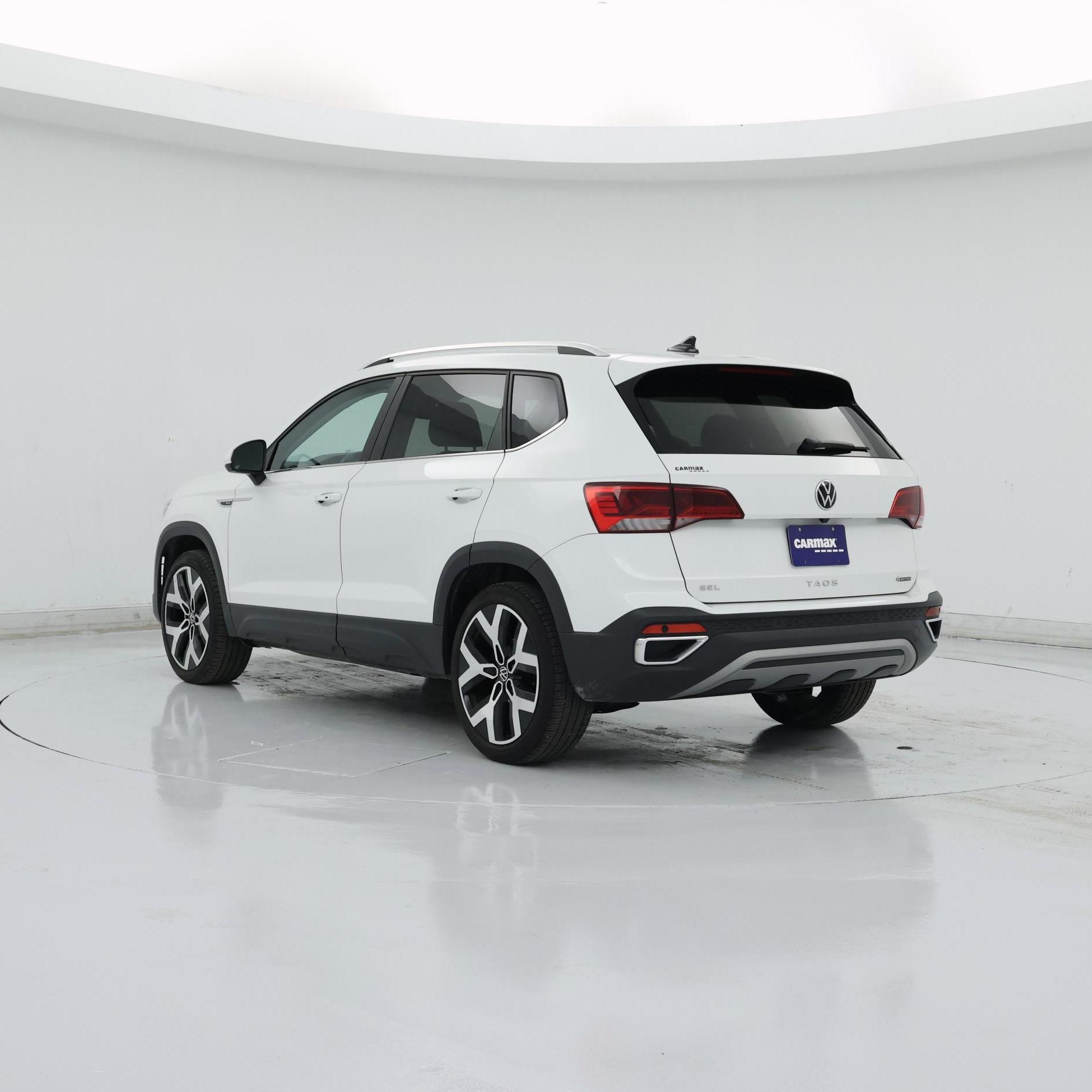 Thumbnail: 2023 Volkswagen Taos - 2