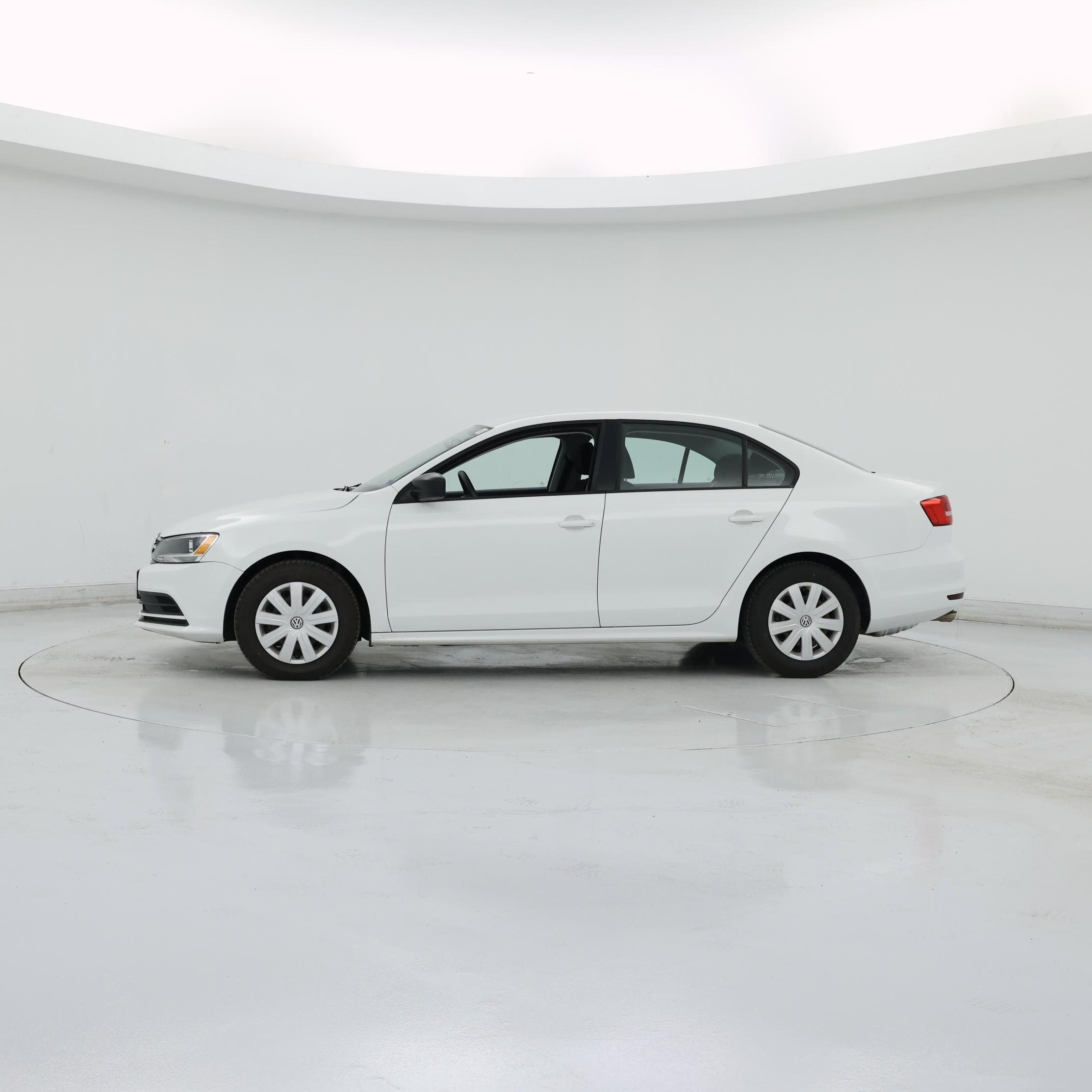 Thumbnail: 2015 Volkswagen Jetta - 3