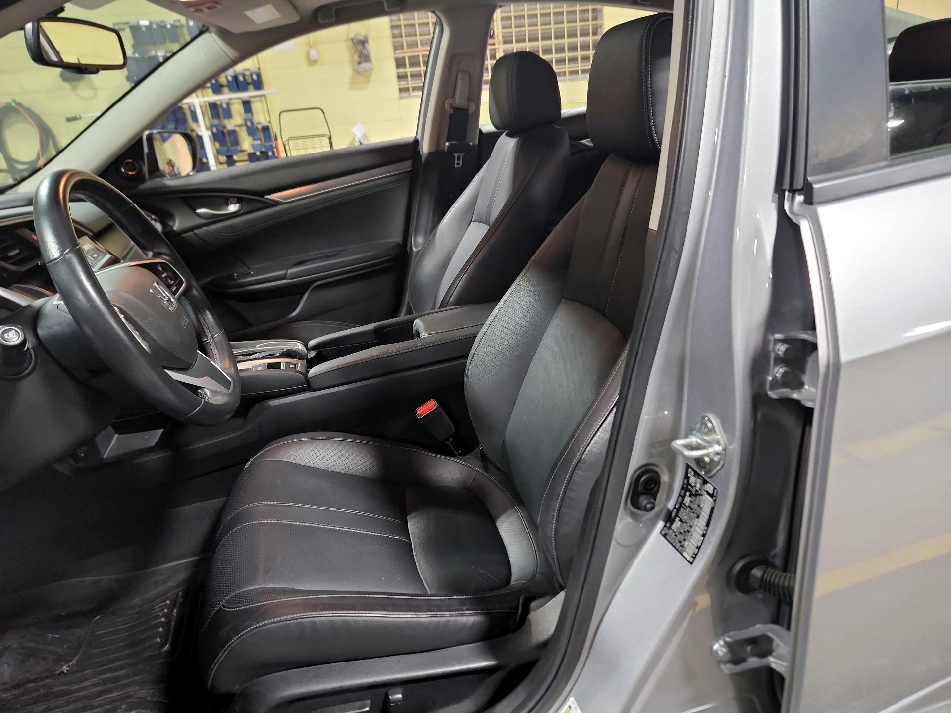 Thumbnail: 2018 Honda Civic - 9