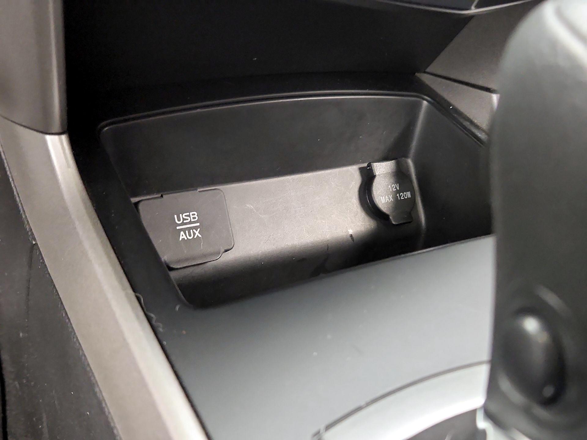 Thumbnail: 2015 Nissan Altima - 18