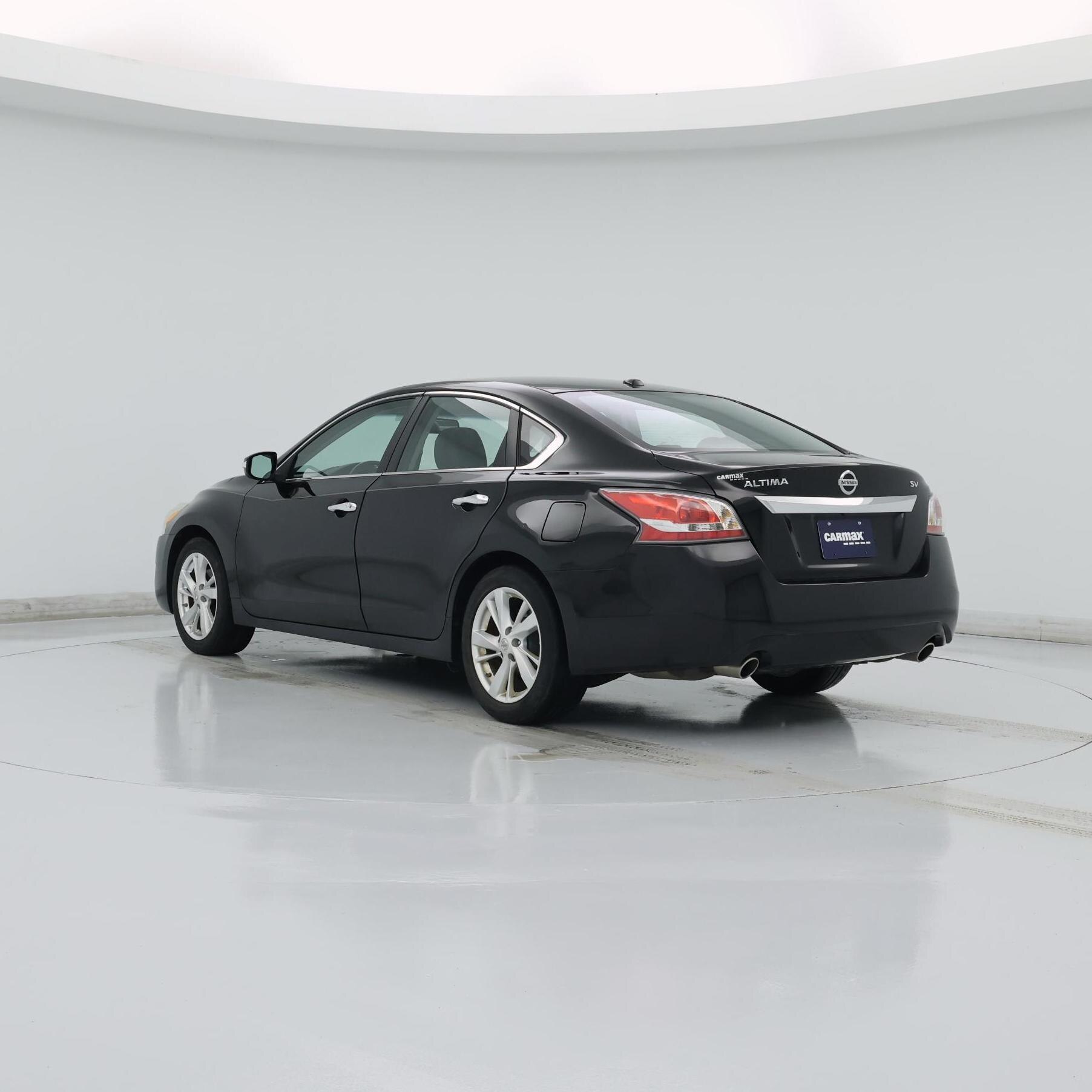 Thumbnail: 2015 Nissan Altima - 2