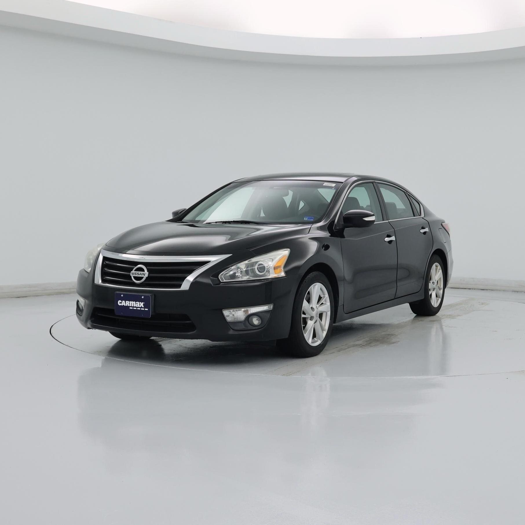 Thumbnail: 2015 Nissan Altima - 4