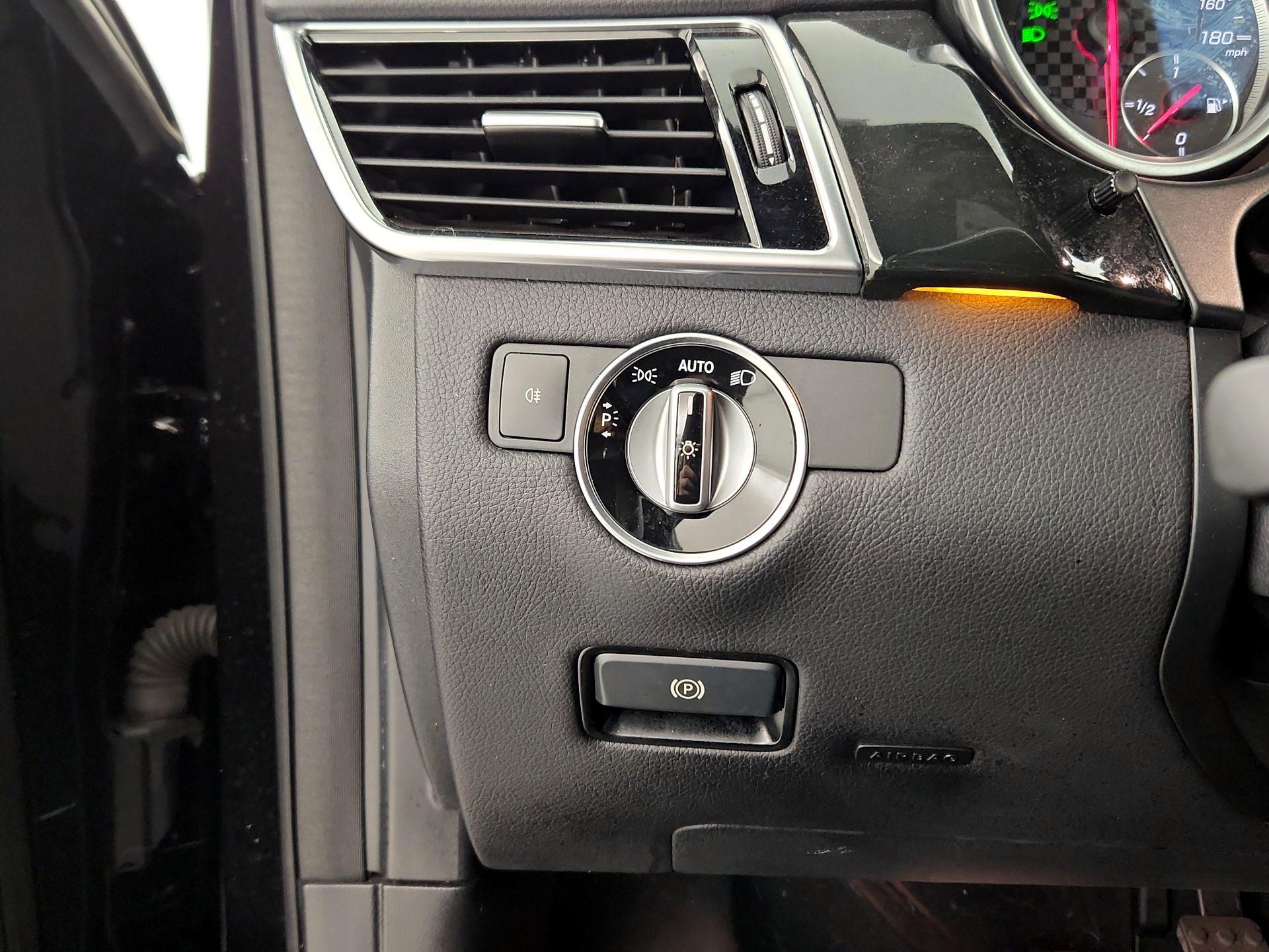 Thumbnail: 2018 Mercedes-Benz GLE - 13