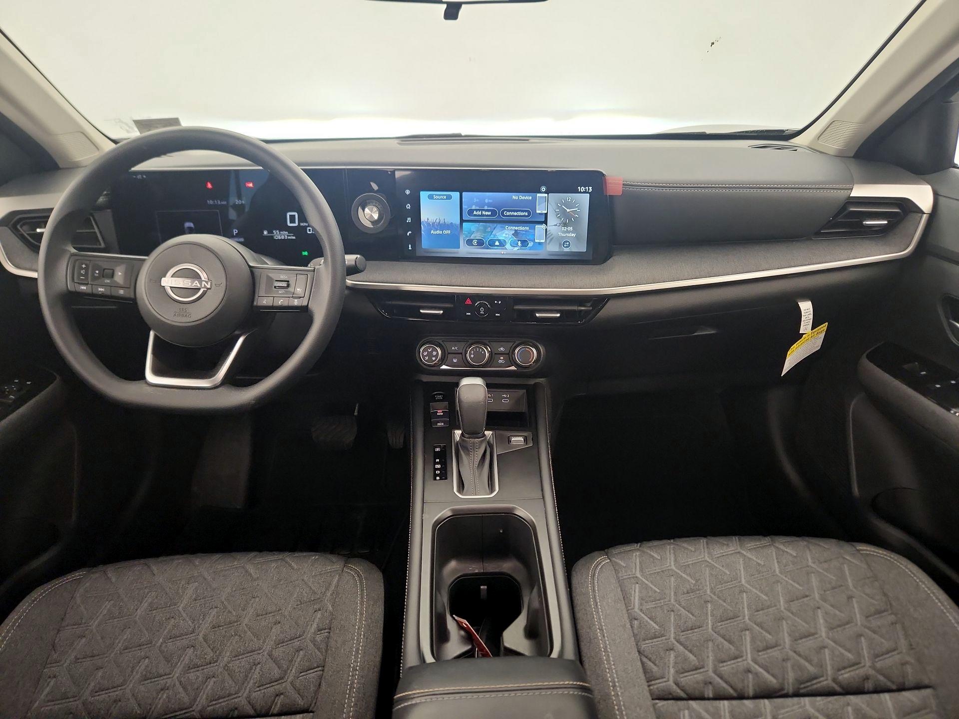 Thumbnail: 2025 Nissan Kicks - 9