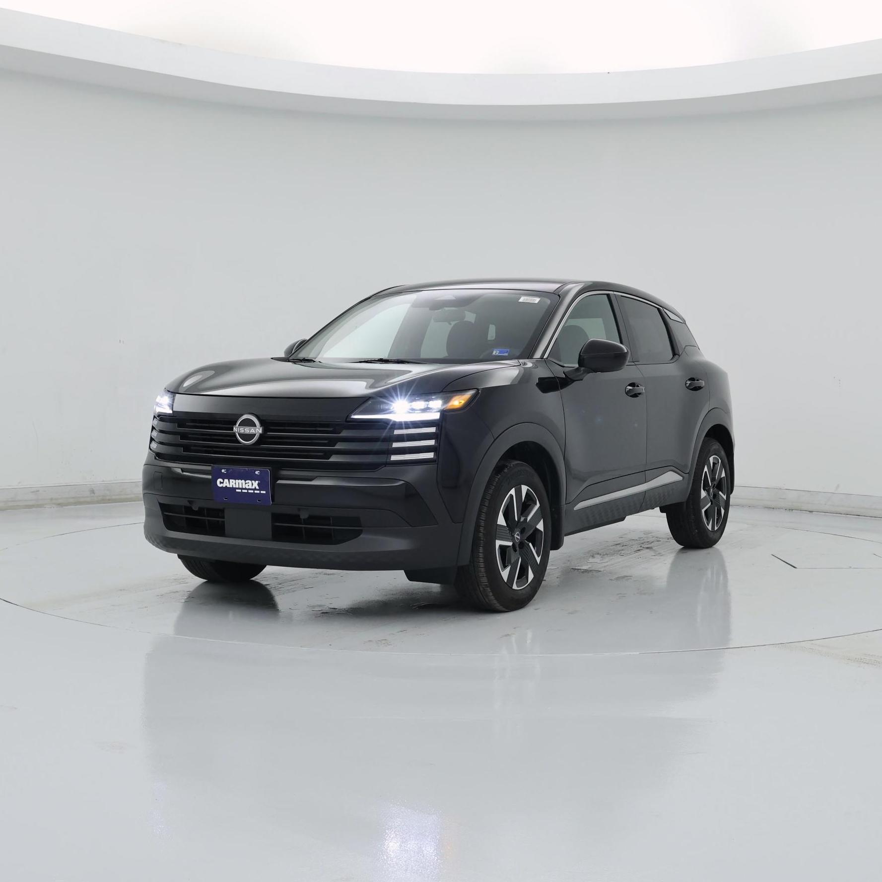 Thumbnail: 2025 Nissan Kicks - 4