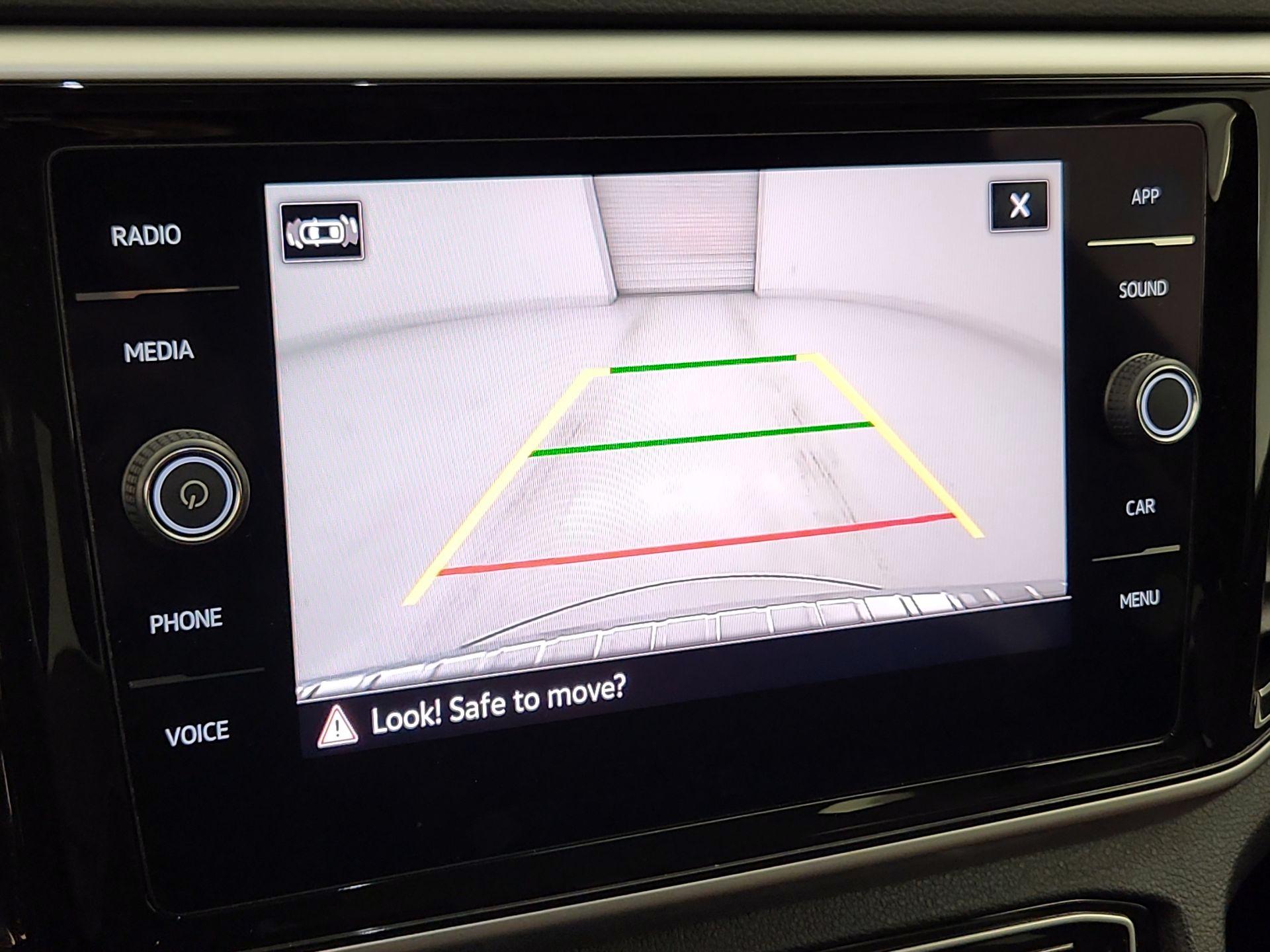 Thumbnail: 2022 Volkswagen Atlas - 15