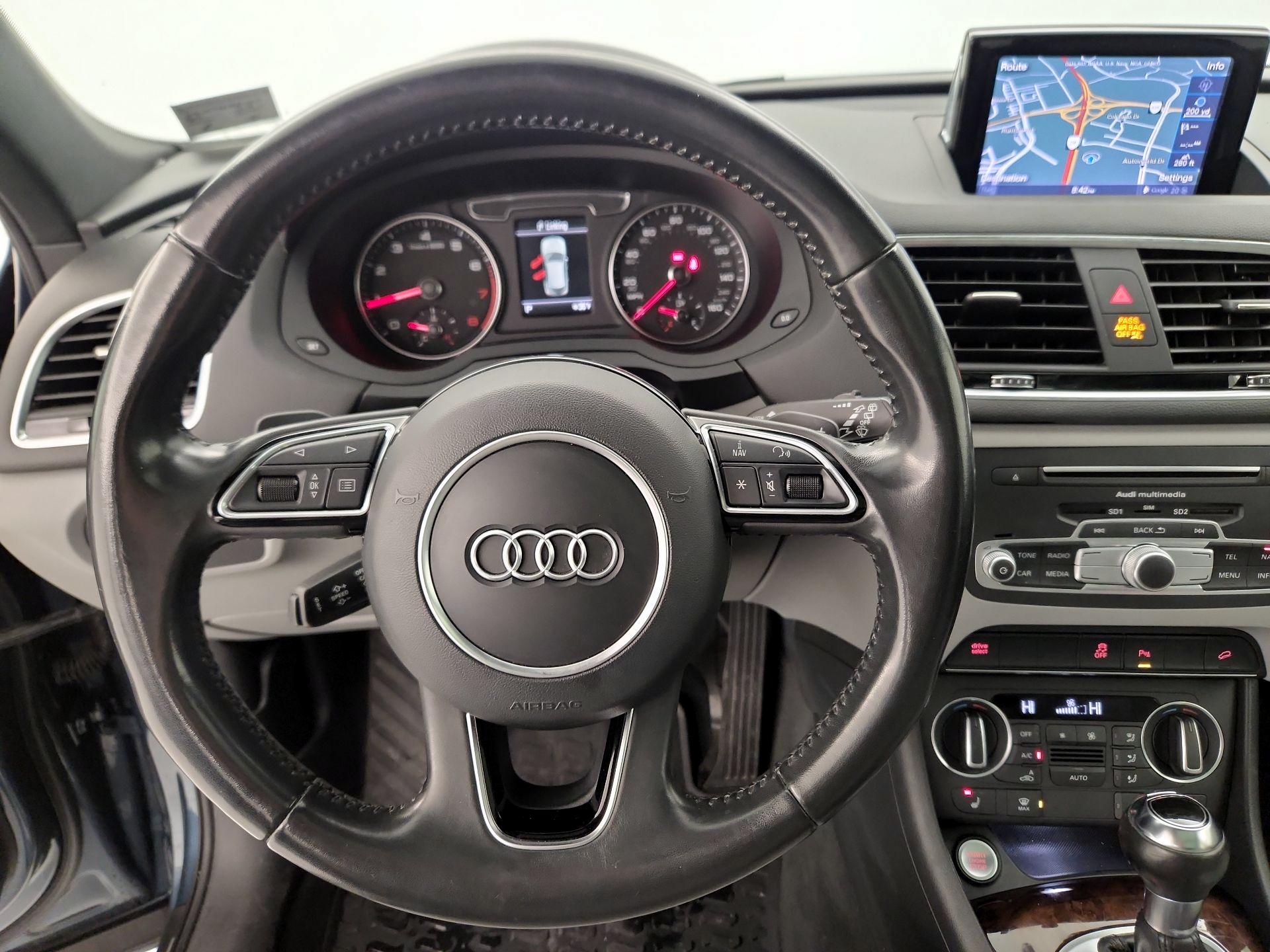 Thumbnail: 2018 Audi Q3 - 10