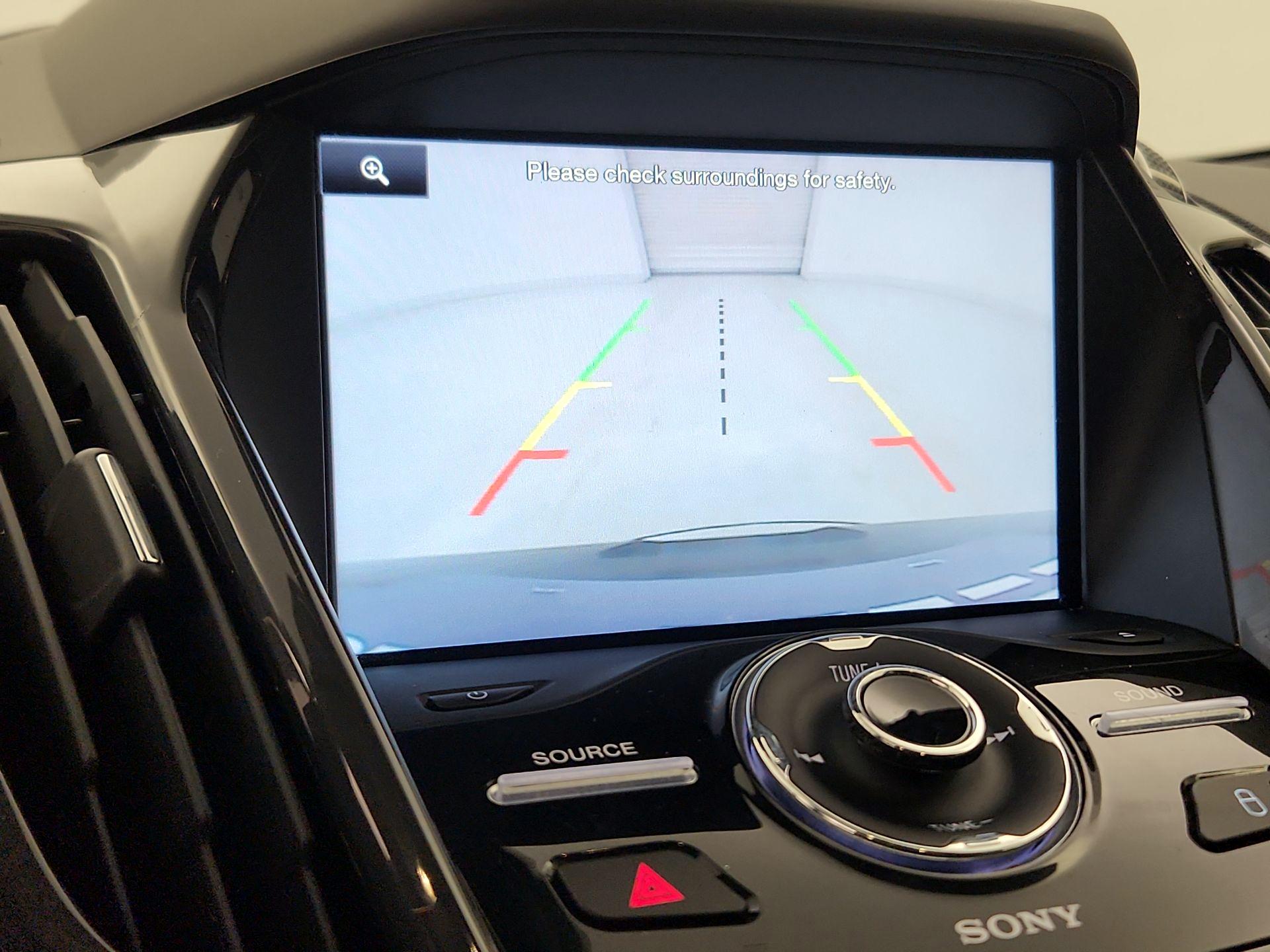 Thumbnail: 2015 Ford Escape - 15