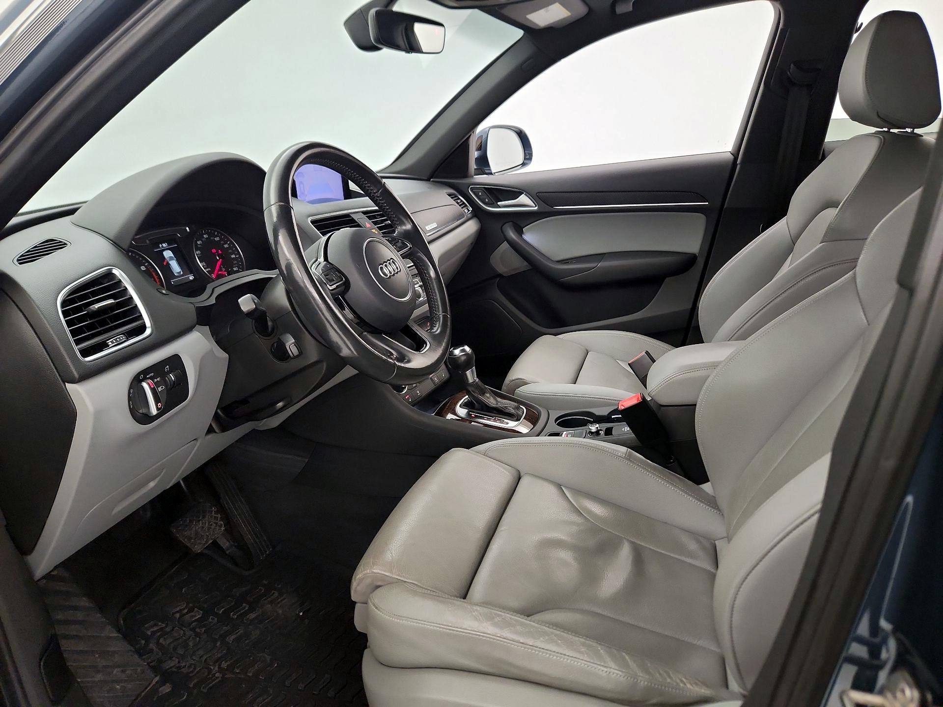 Thumbnail: 2023 Acura MDX - 11