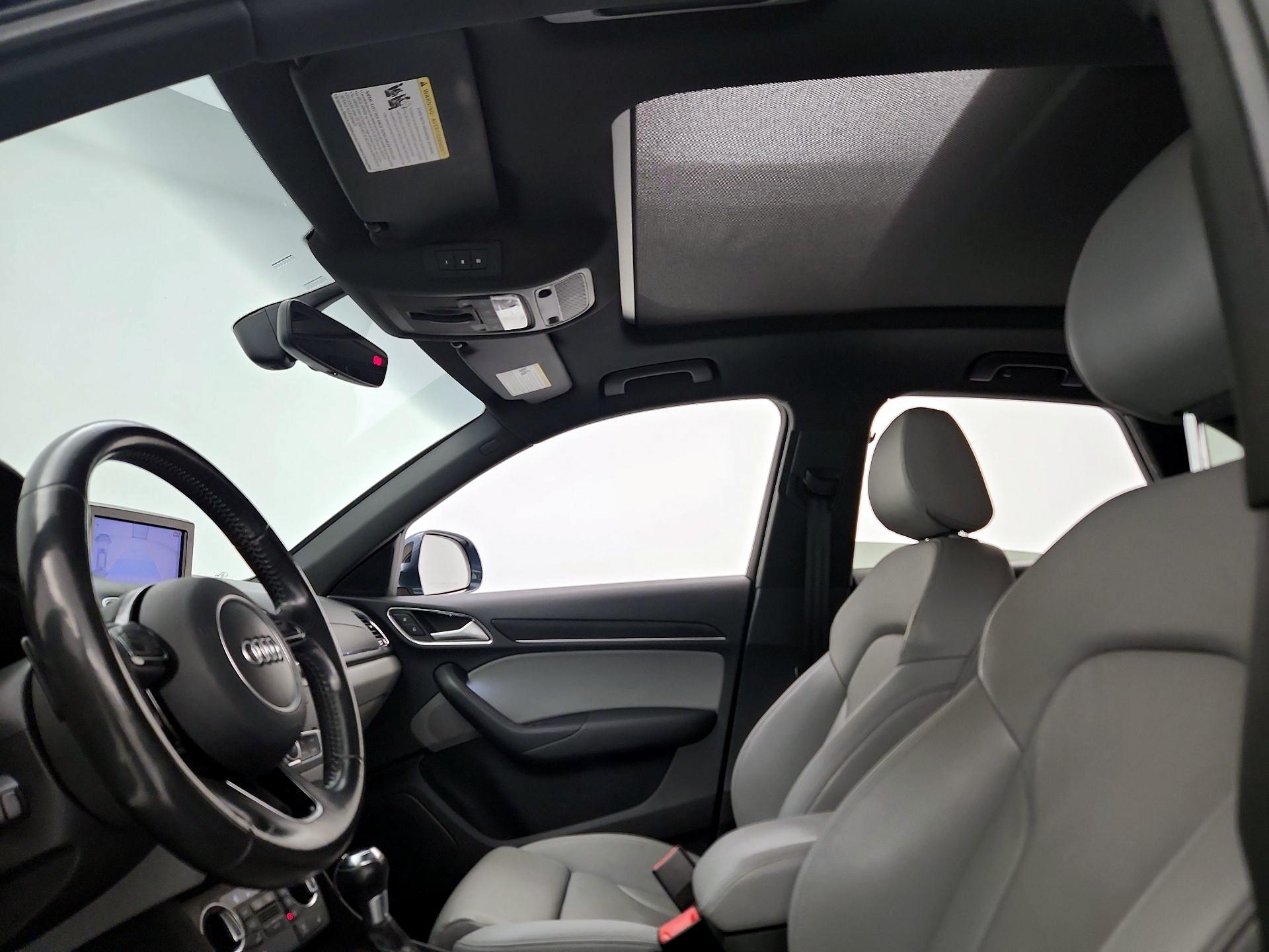 Thumbnail: 2023 Acura MDX - 19