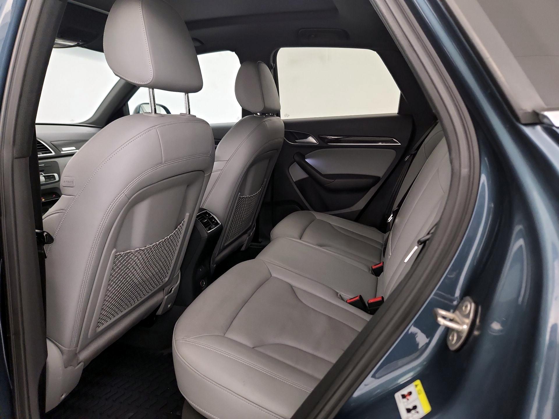 Thumbnail: 2023 Acura MDX - 20