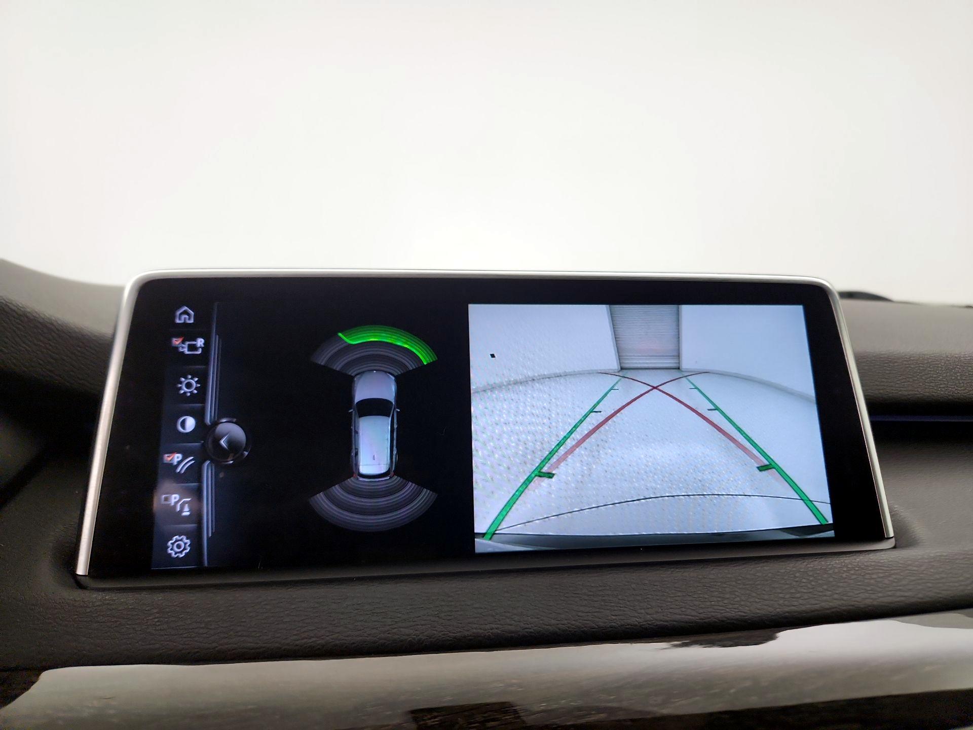 Thumbnail: 2017 BMW X5 - 15