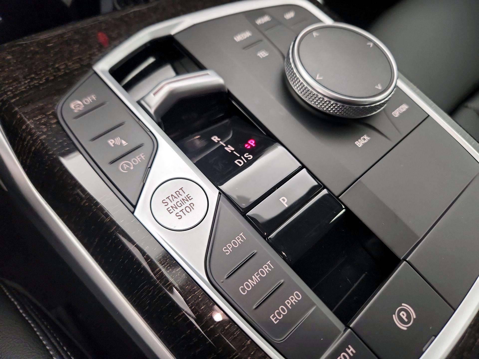 Thumbnail: 2023 BMW 3 Series - 18