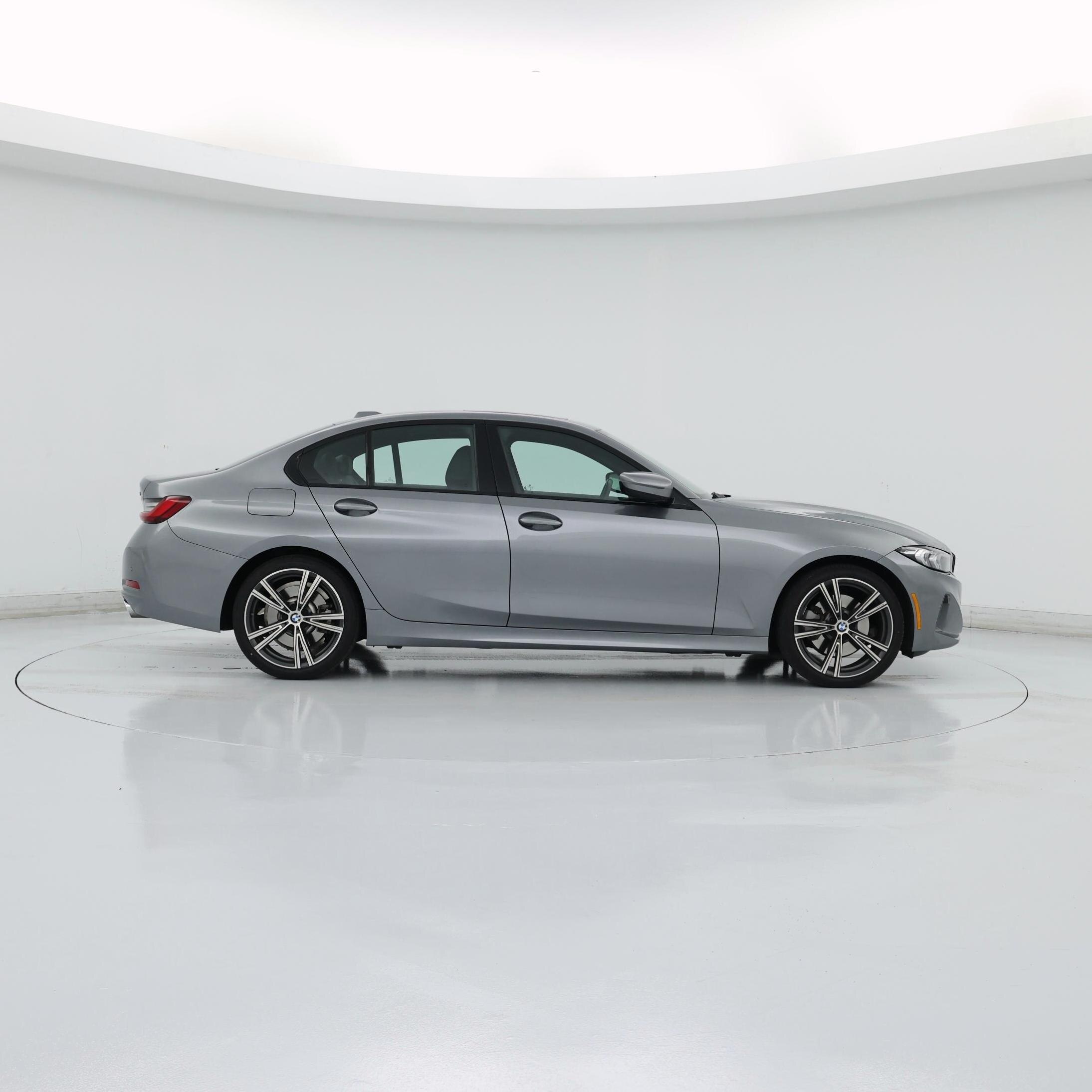 Thumbnail: 2023 BMW 3 Series - 7