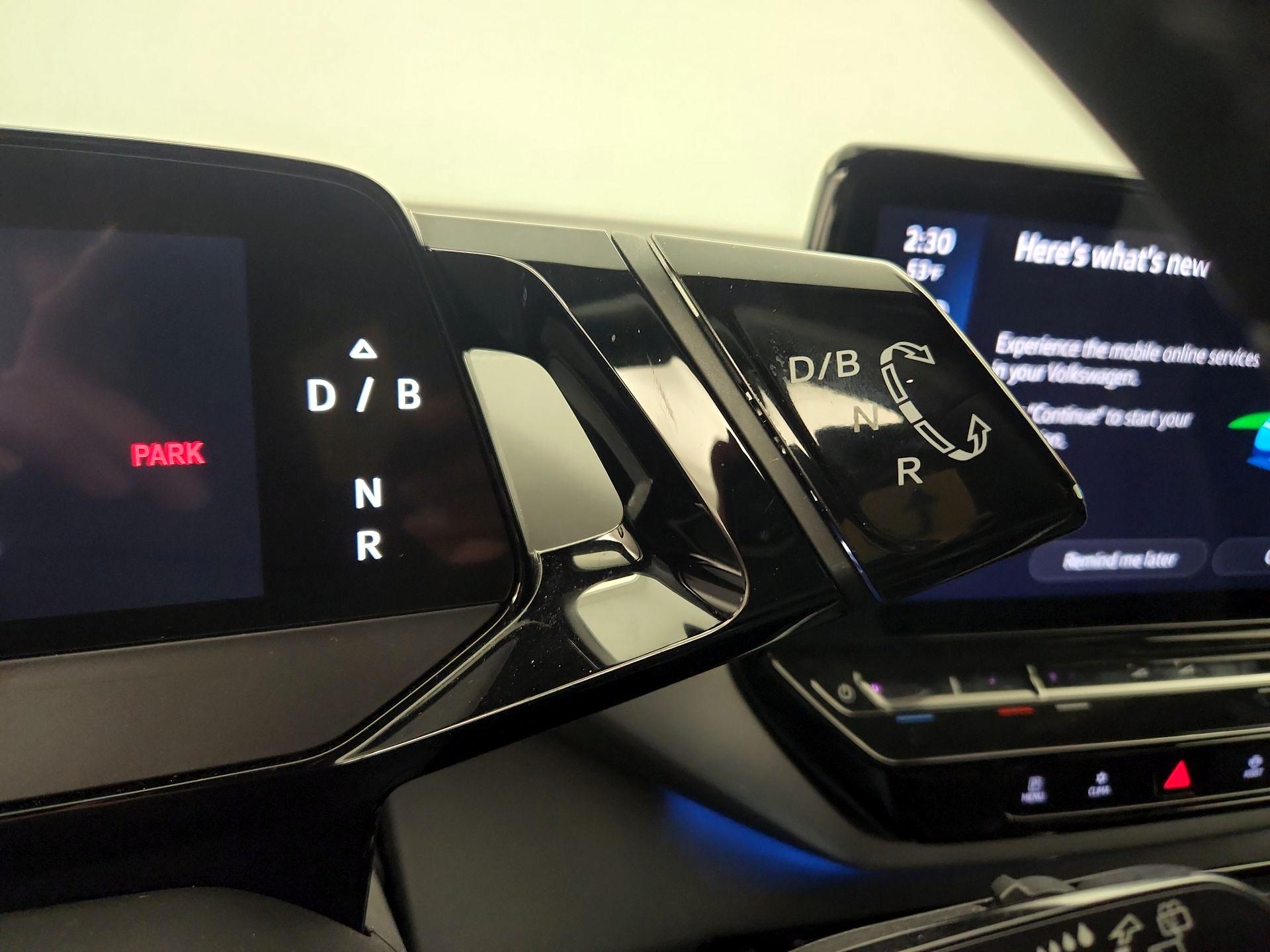 Thumbnail: 2023 Volkswagen ID.4 - 17