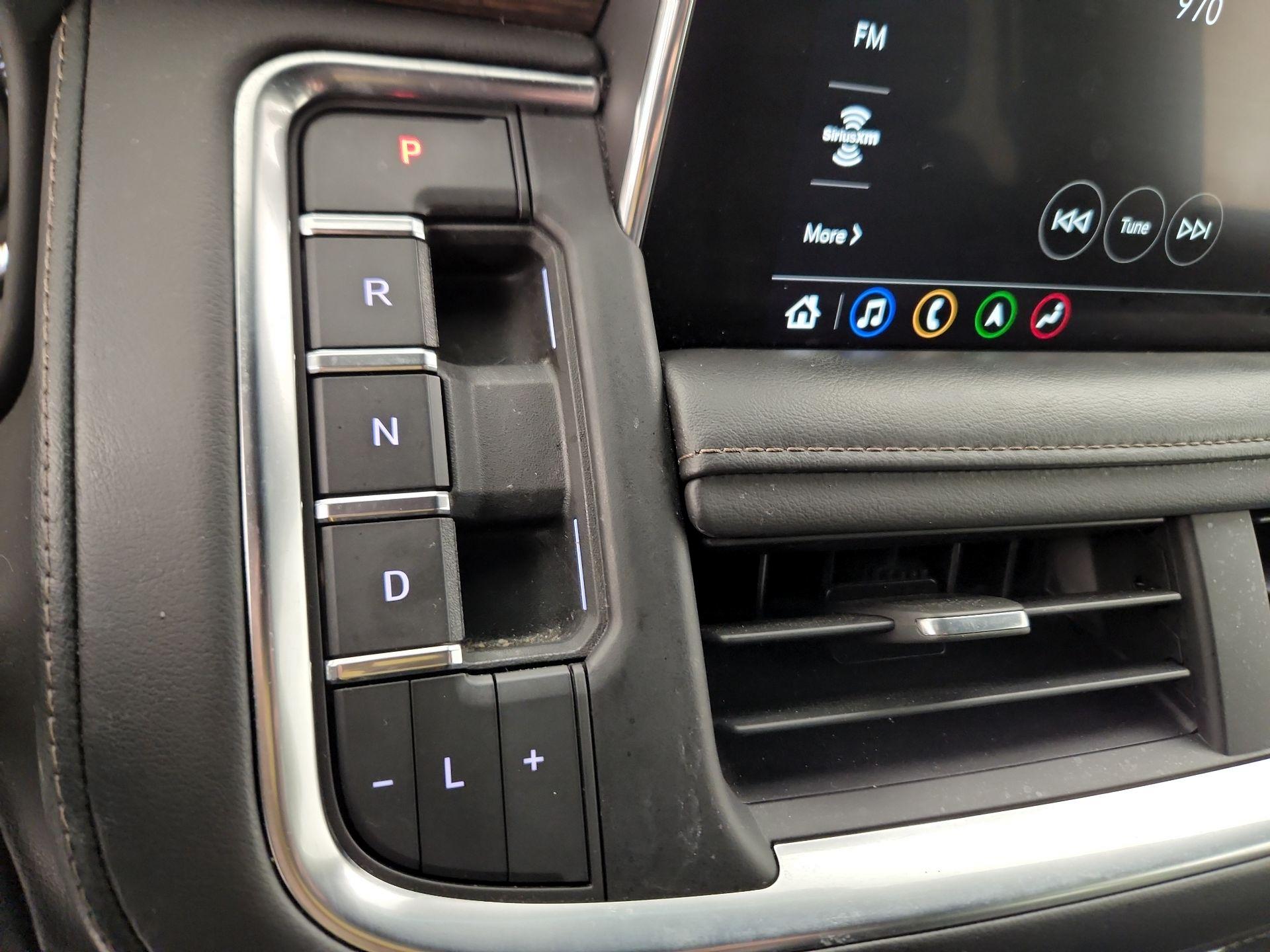 Thumbnail: 2021 Chevrolet Suburban - 18