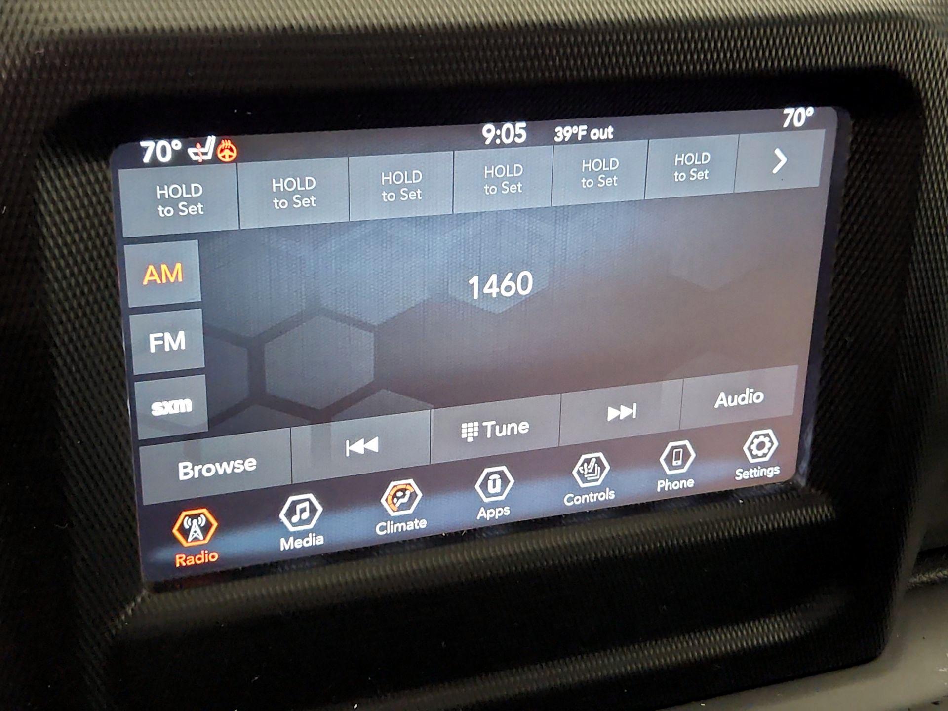 Thumbnail: 2020 Jeep Gladiator - 15