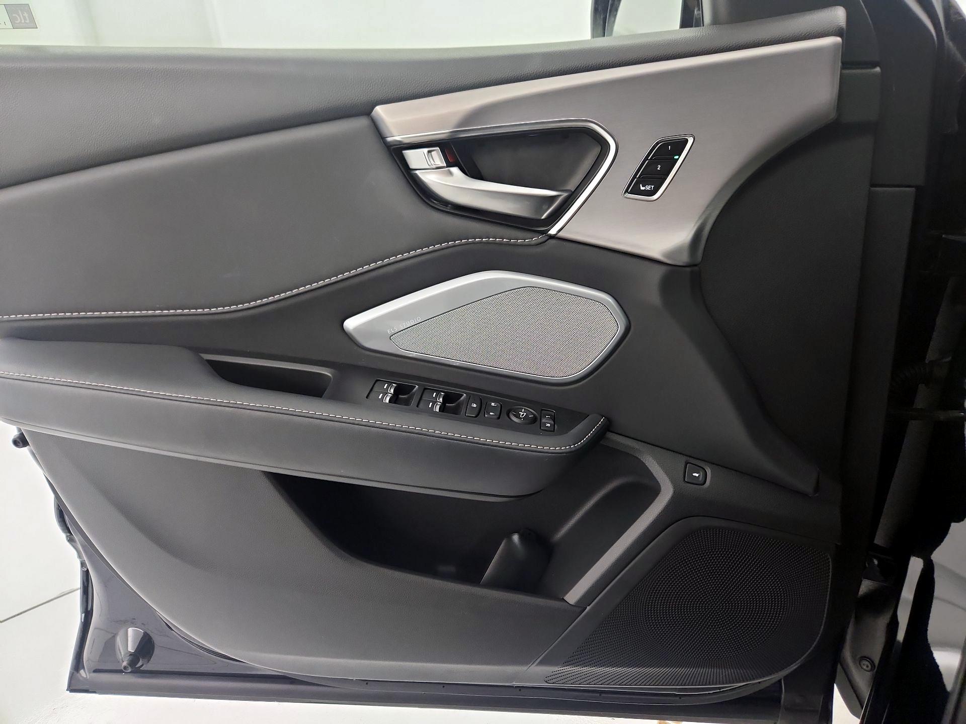 Thumbnail: 2024 Acura RDX - 12