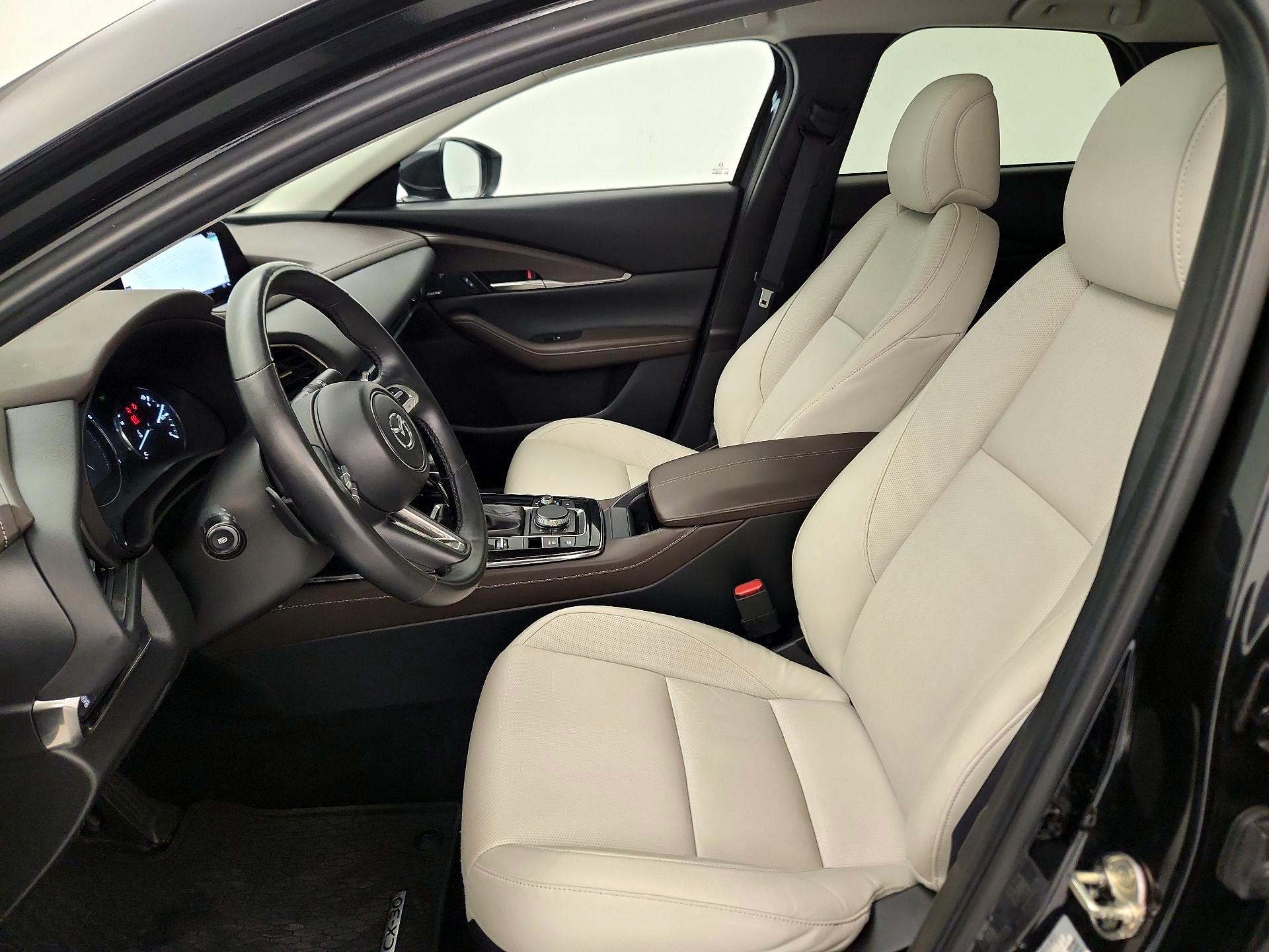 Thumbnail: 2022 Mazda CX-30 - 11