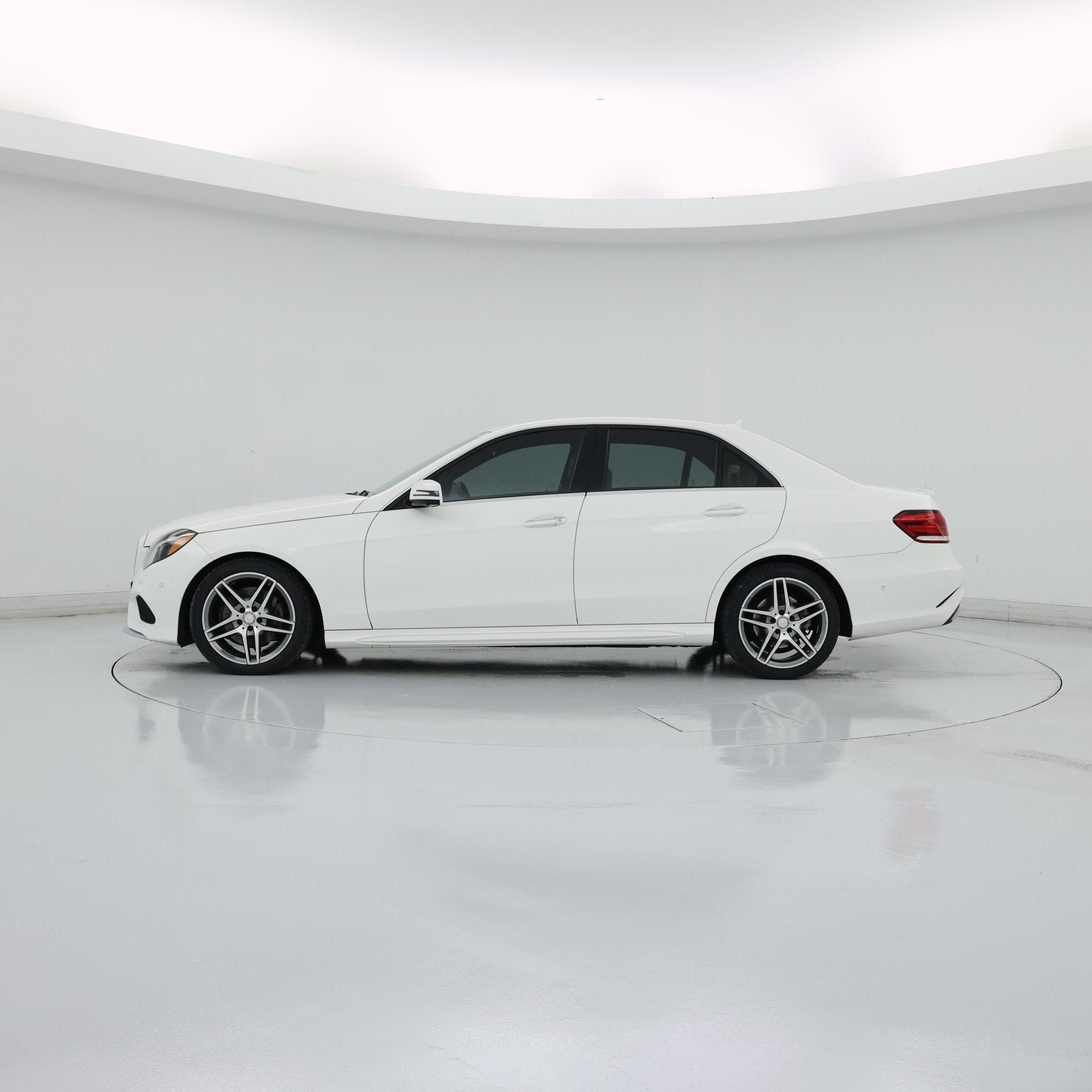 Thumbnail: 2015 Mercedes-Benz E-Class - 3