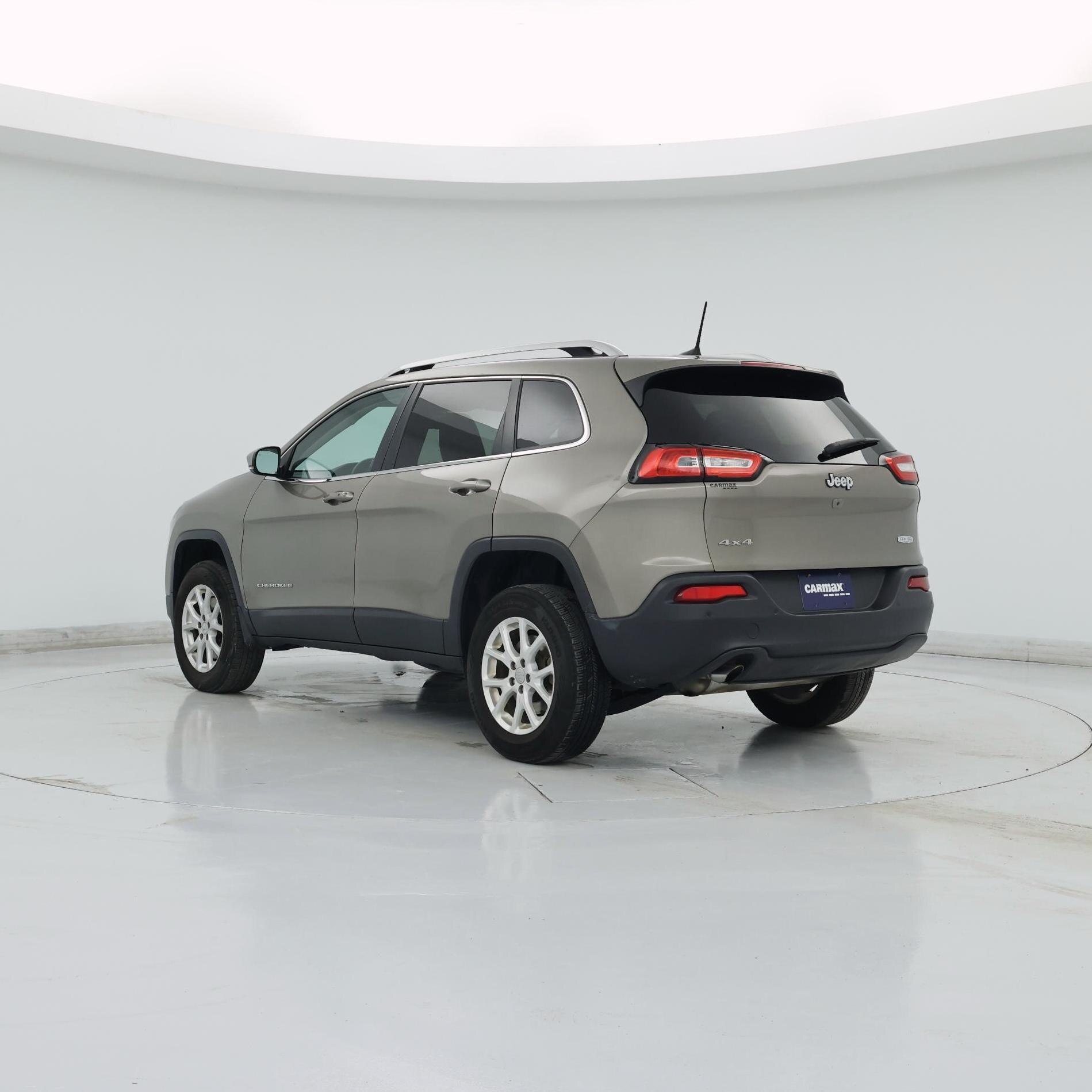 Thumbnail: 2016 Jeep Cherokee - 2