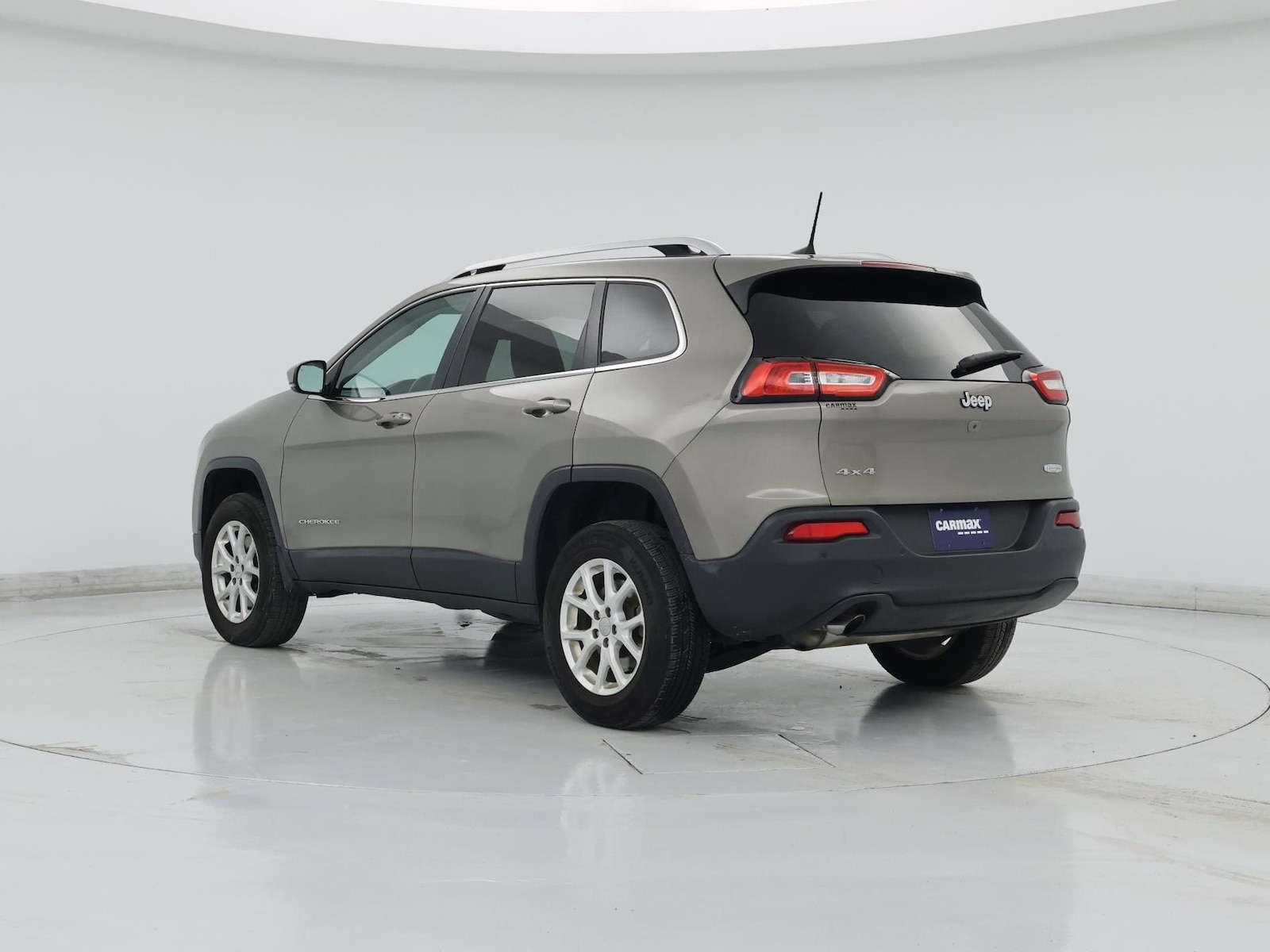 2016 Jeep Cherokee Latitude - Photo 3