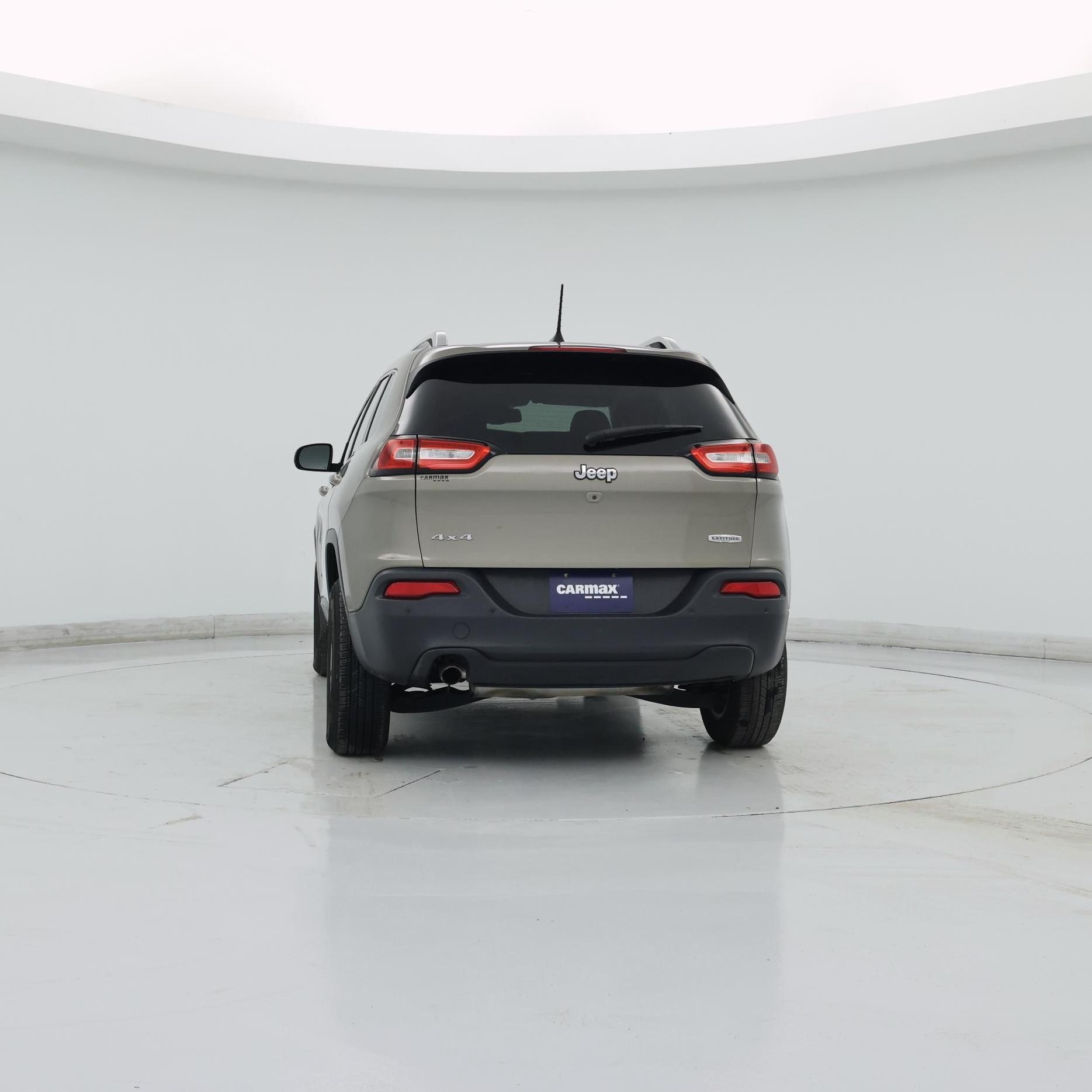 Thumbnail: 2016 Jeep Cherokee - 6