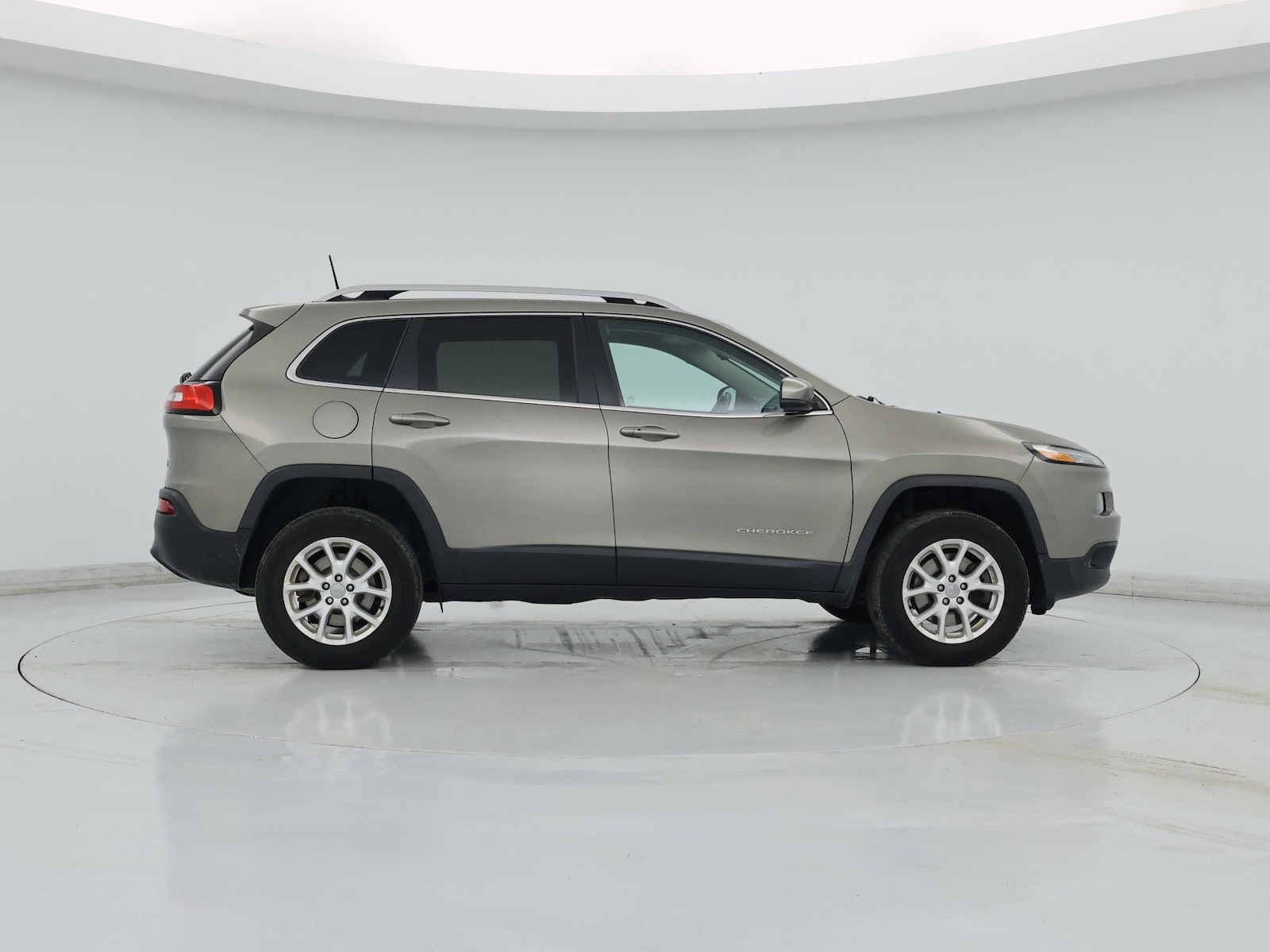 2016 Jeep Cherokee Latitude - Photo 8