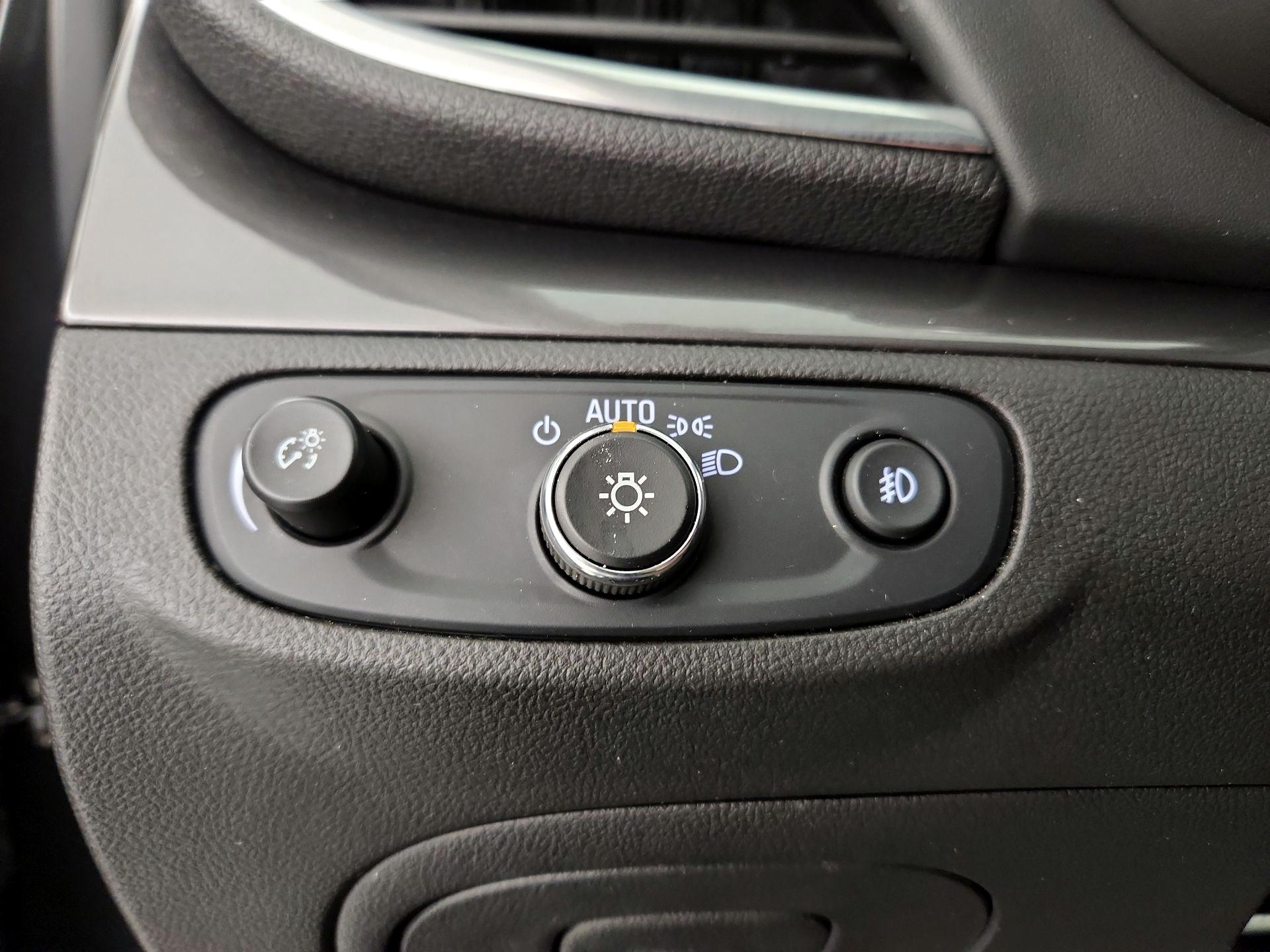 Thumbnail: 2017 Buick Encore - 13