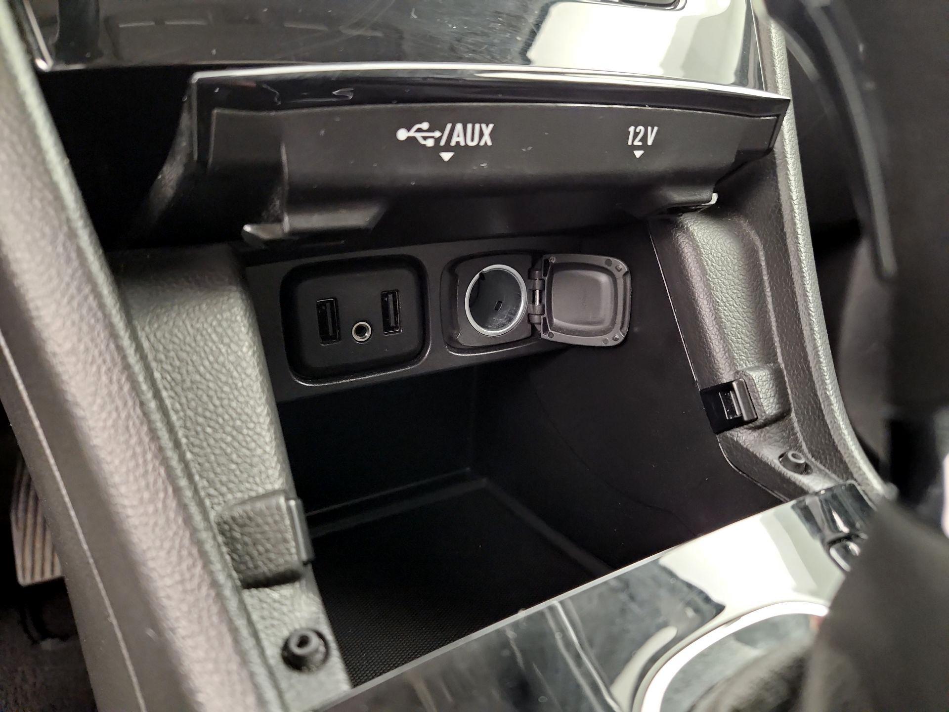 Thumbnail: 2017 Buick Encore - 19