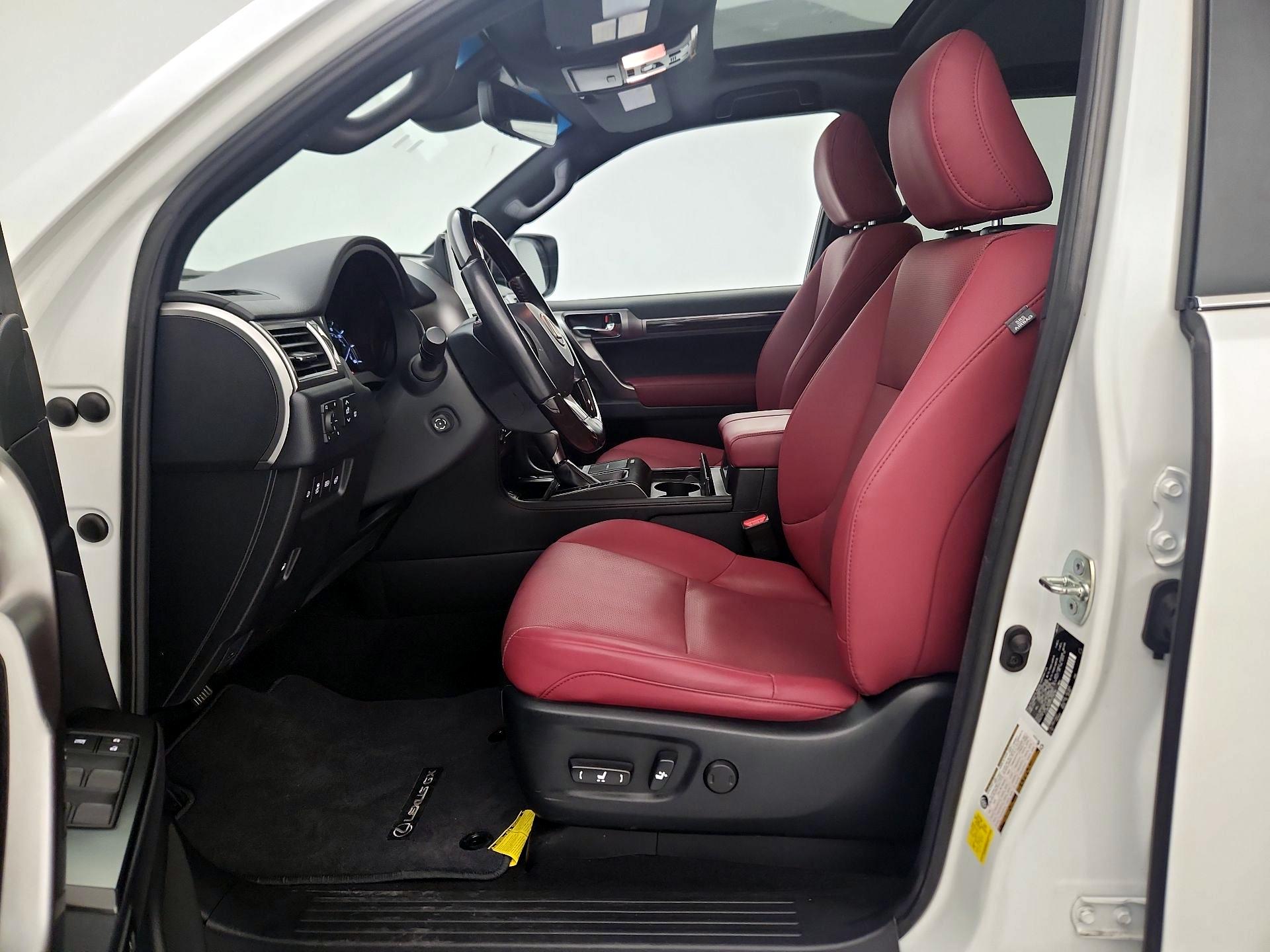 Thumbnail: 2023 Lexus GX - 11