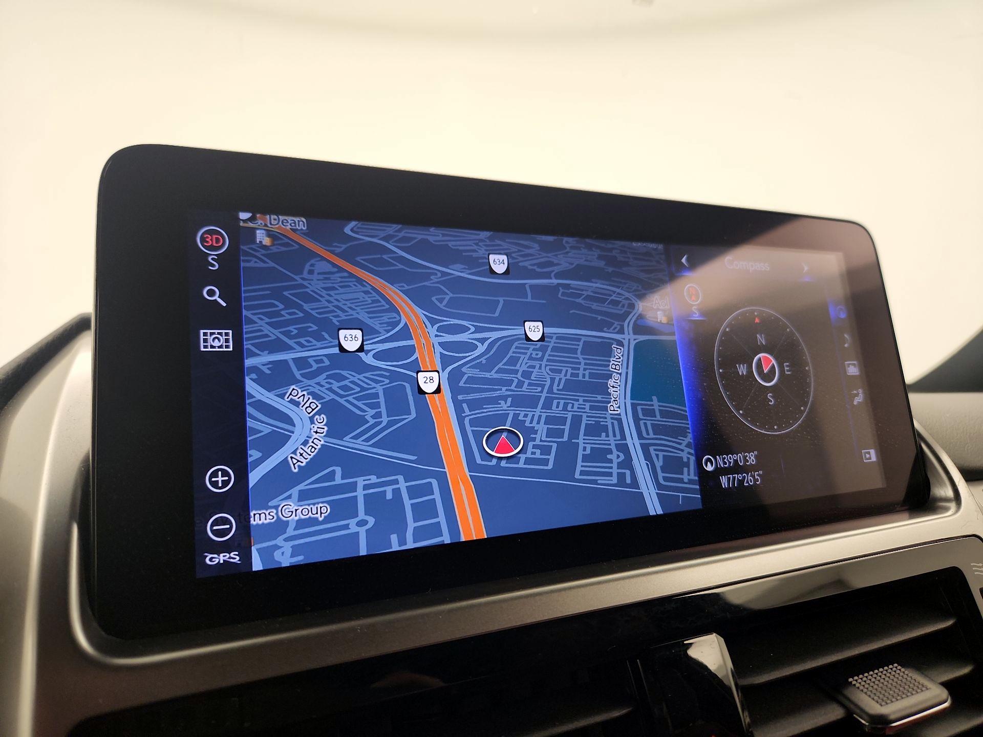 Thumbnail: 2023 Lexus GX - 14