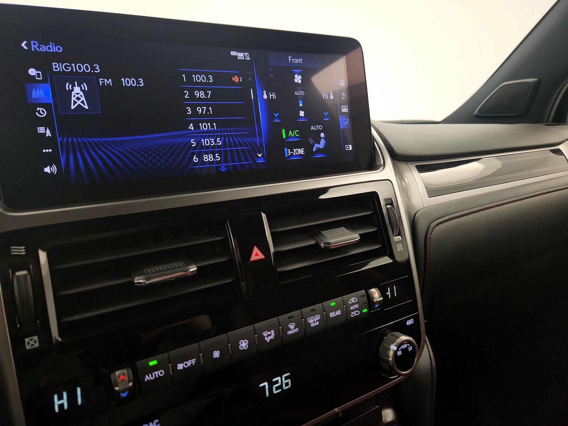 Thumbnail: 2023 Lexus GX - 17