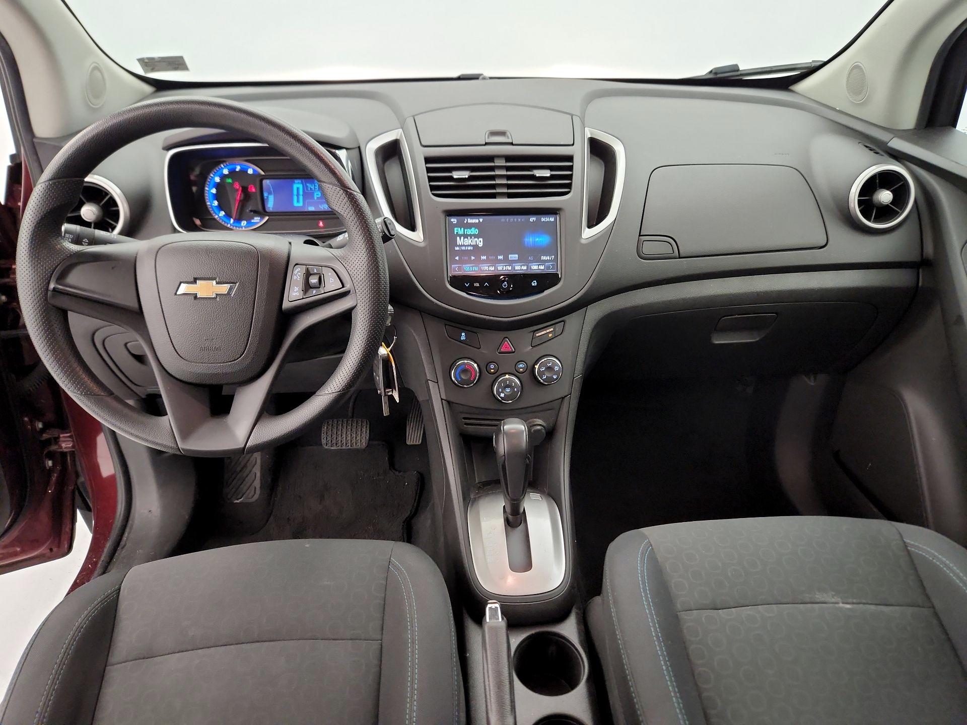 Thumbnail: 2016 Chevrolet Trax - 9