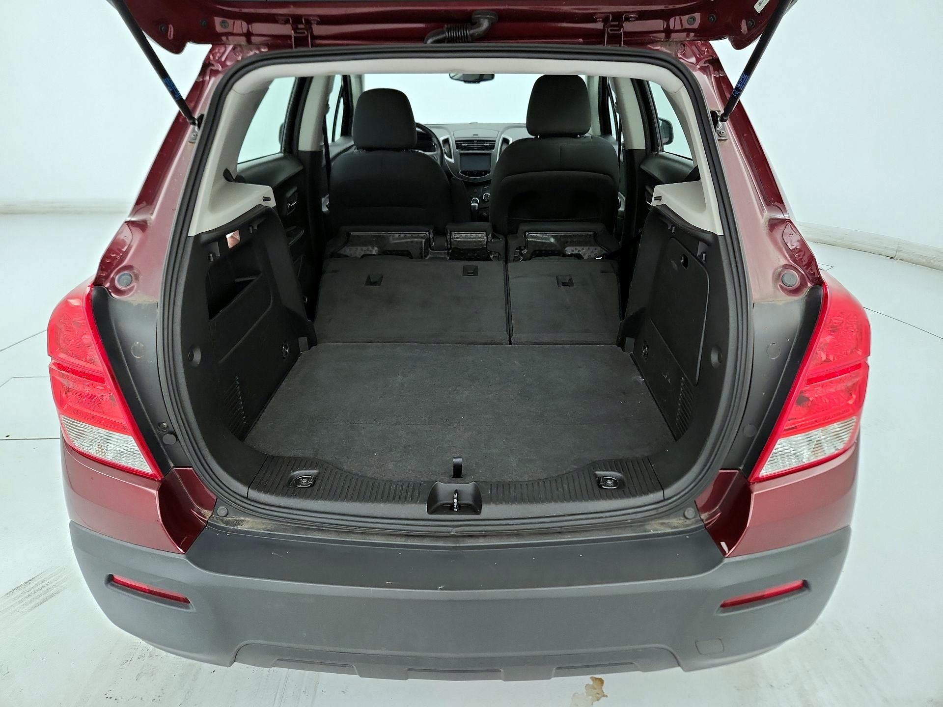 Thumbnail: 2016 Chevrolet Trax - 20