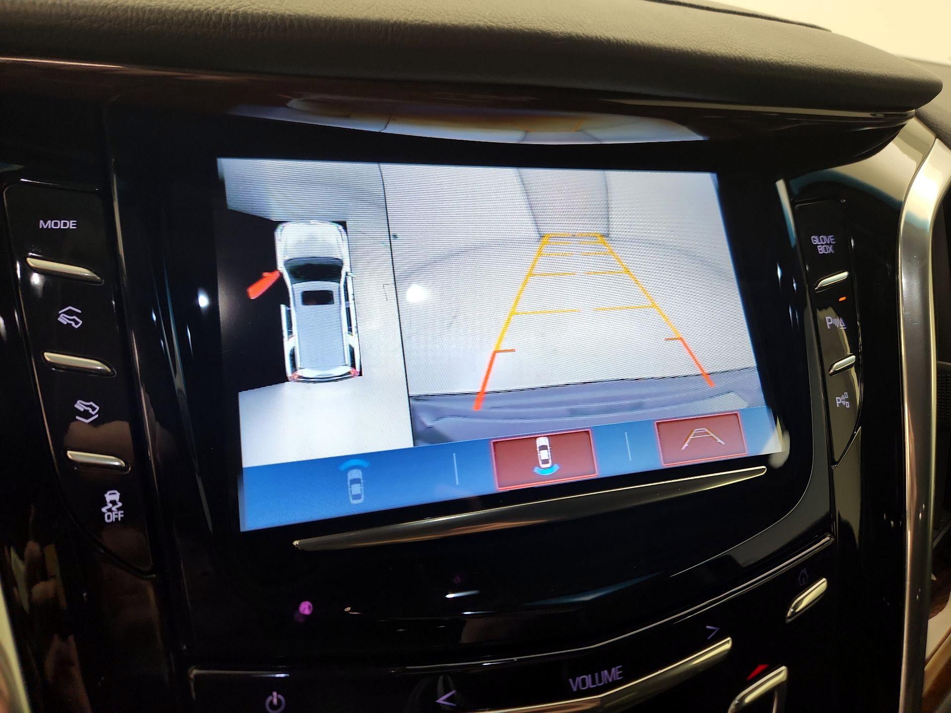 Thumbnail: 2017 Cadillac Escalade - 14