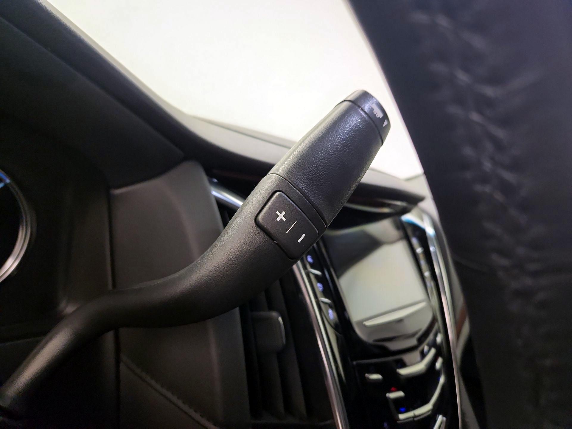 Thumbnail: 2017 Cadillac Escalade - 17