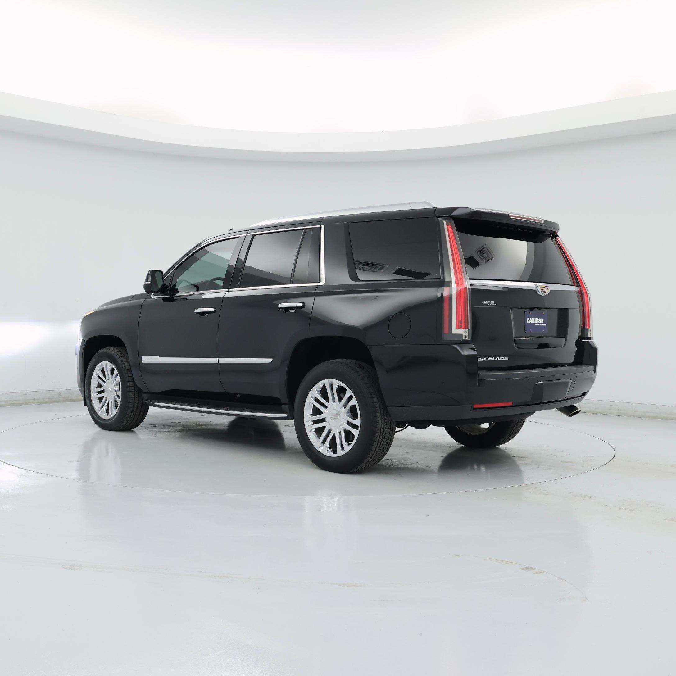 Thumbnail: 2017 Cadillac Escalade - 2