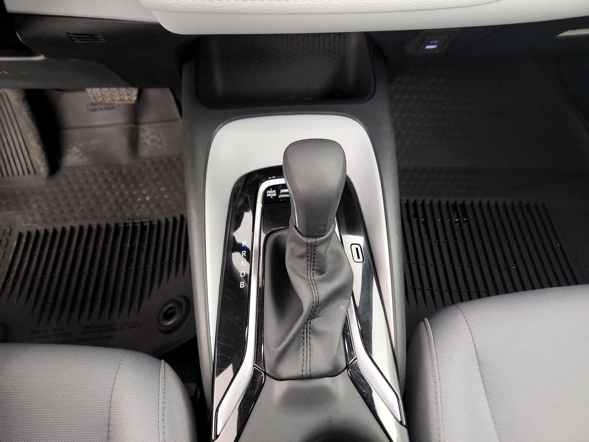 Thumbnail: 2025 Toyota Corolla - 17