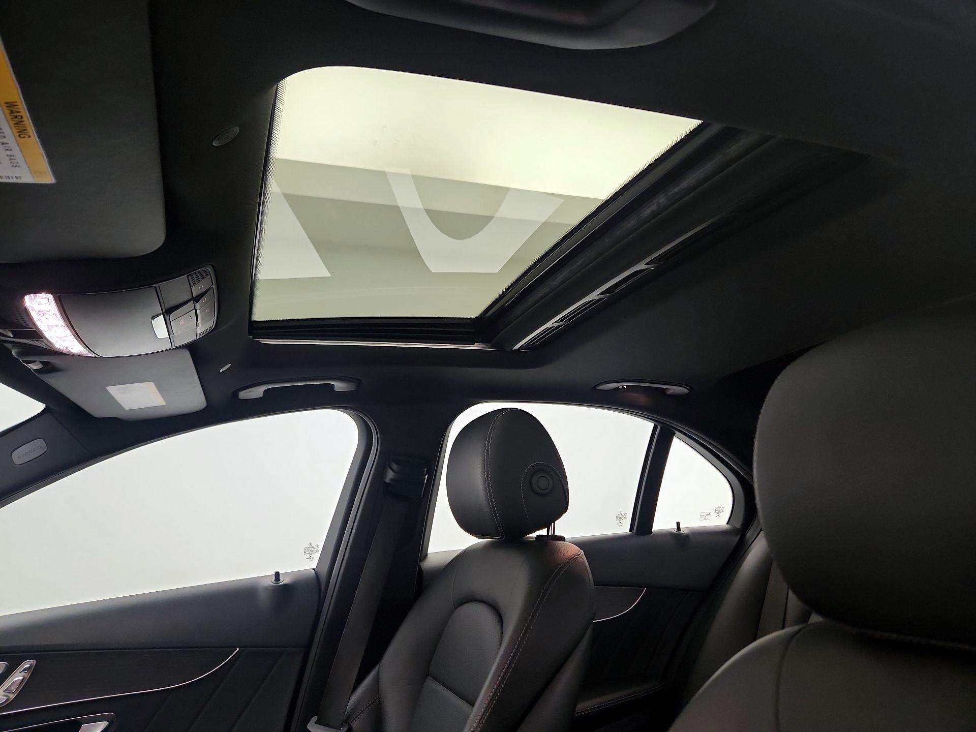 Thumbnail: 2020 Mercedes-Benz C-Class - 20