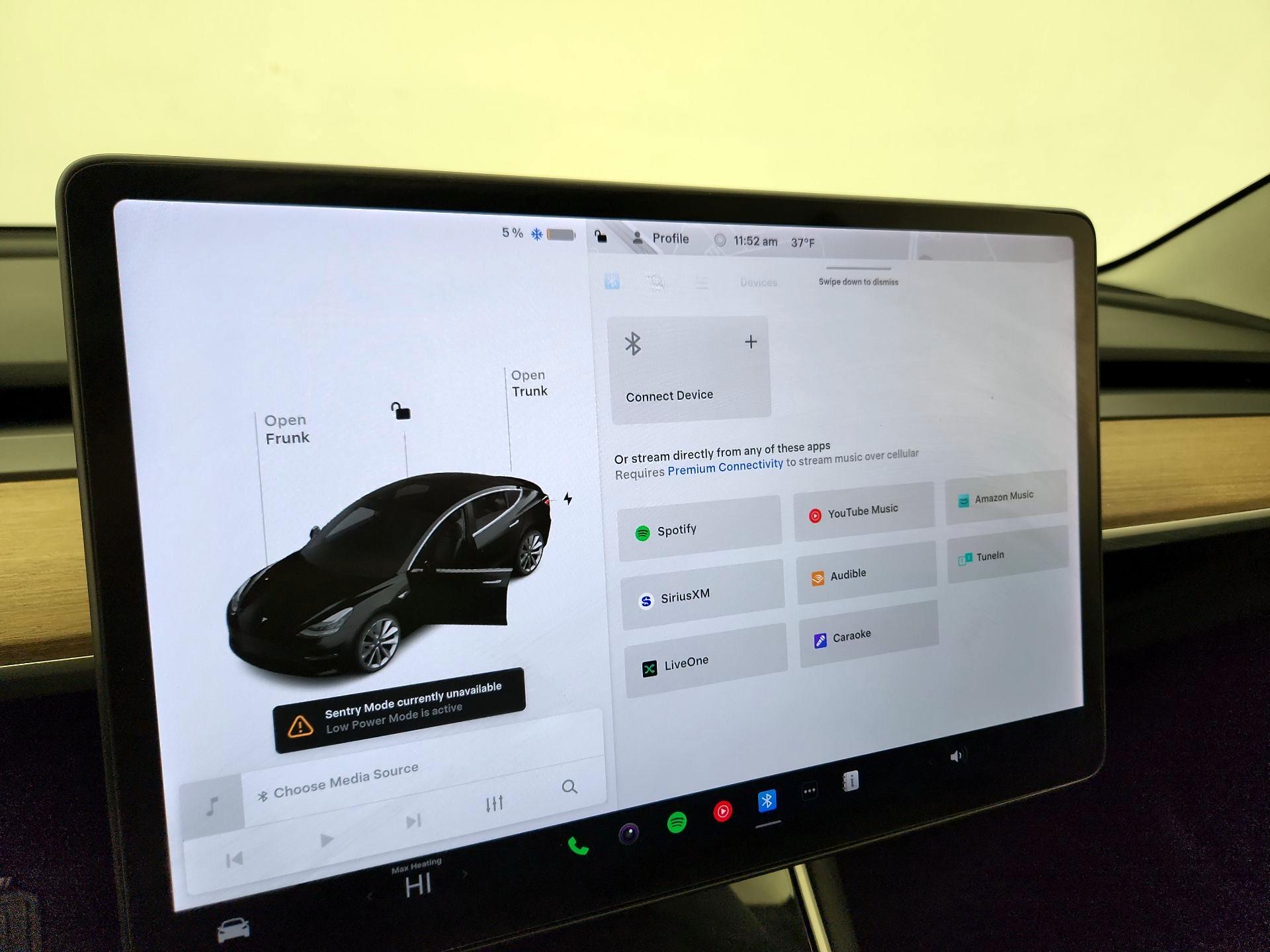 Thumbnail: 2020 Tesla Model 3 - 14