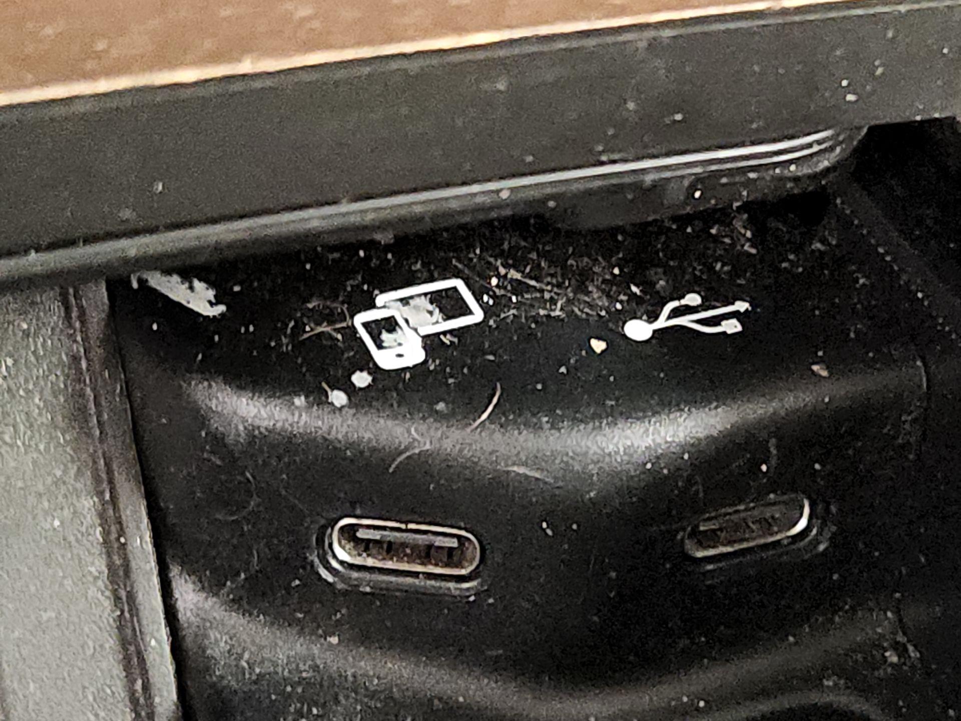 Thumbnail: 2021 Mercedes-Benz GLE - 19