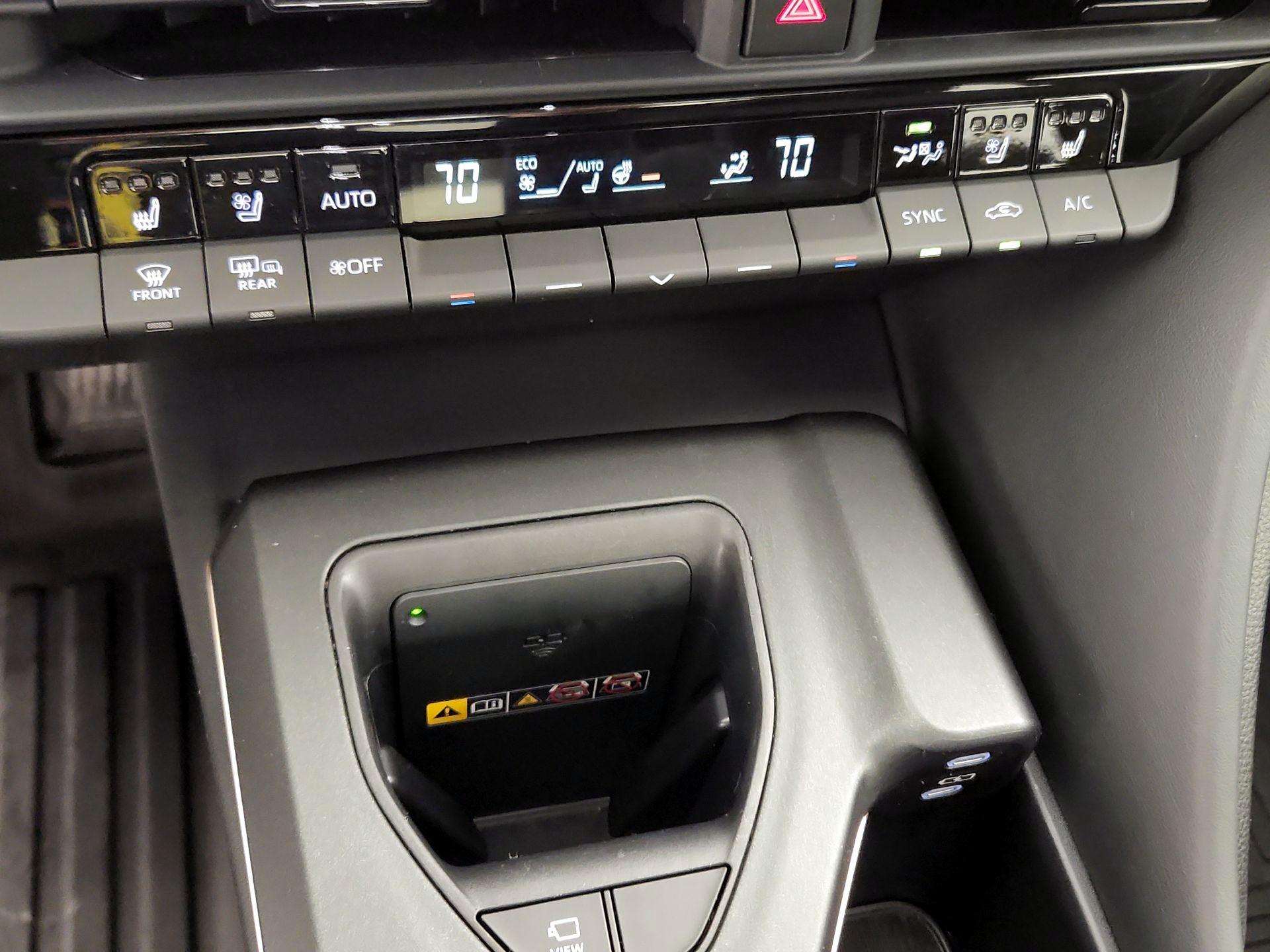 Thumbnail: 2023 Toyota Crown - 17