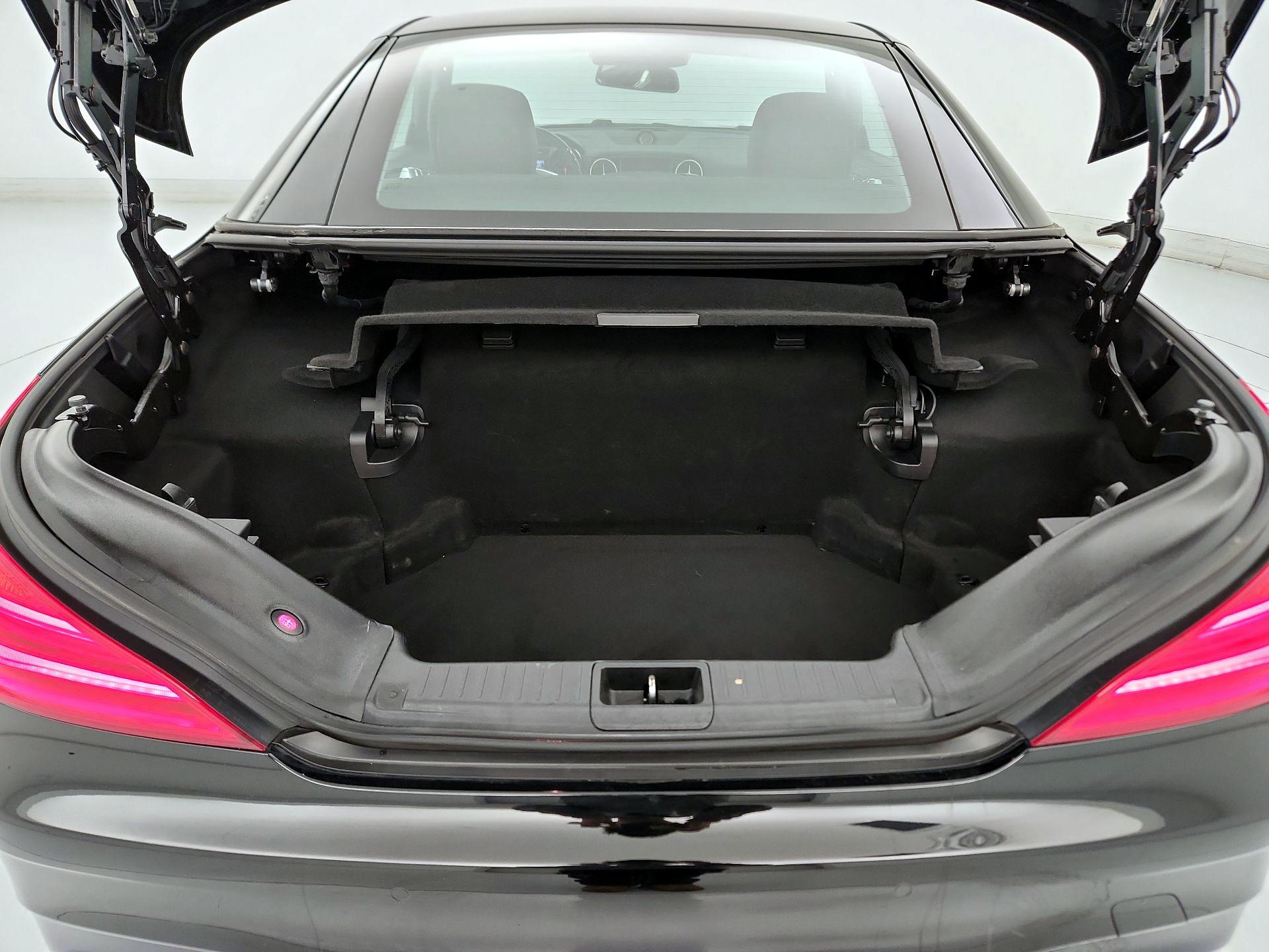 Thumbnail: 2018 Mercedes-Benz SL-Class - 20