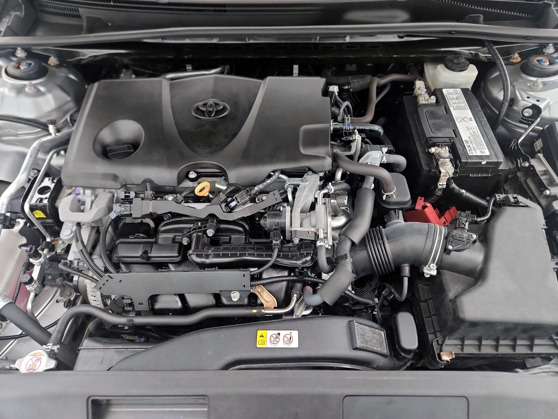 Thumbnail: 2019 Toyota Camry - 20