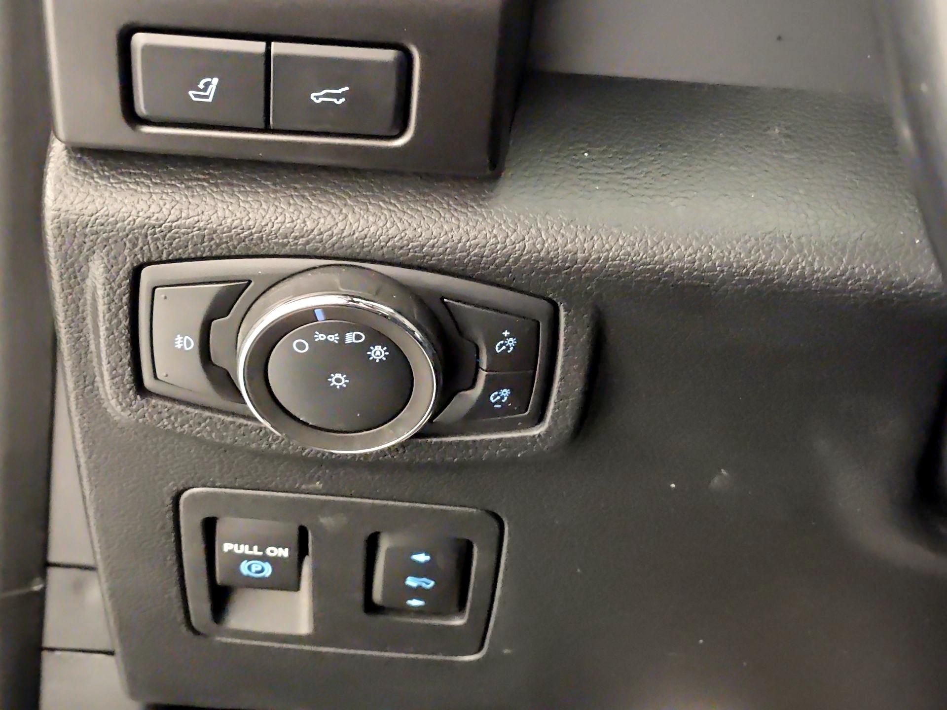 Thumbnail: 2020 Ford Expedition - 13