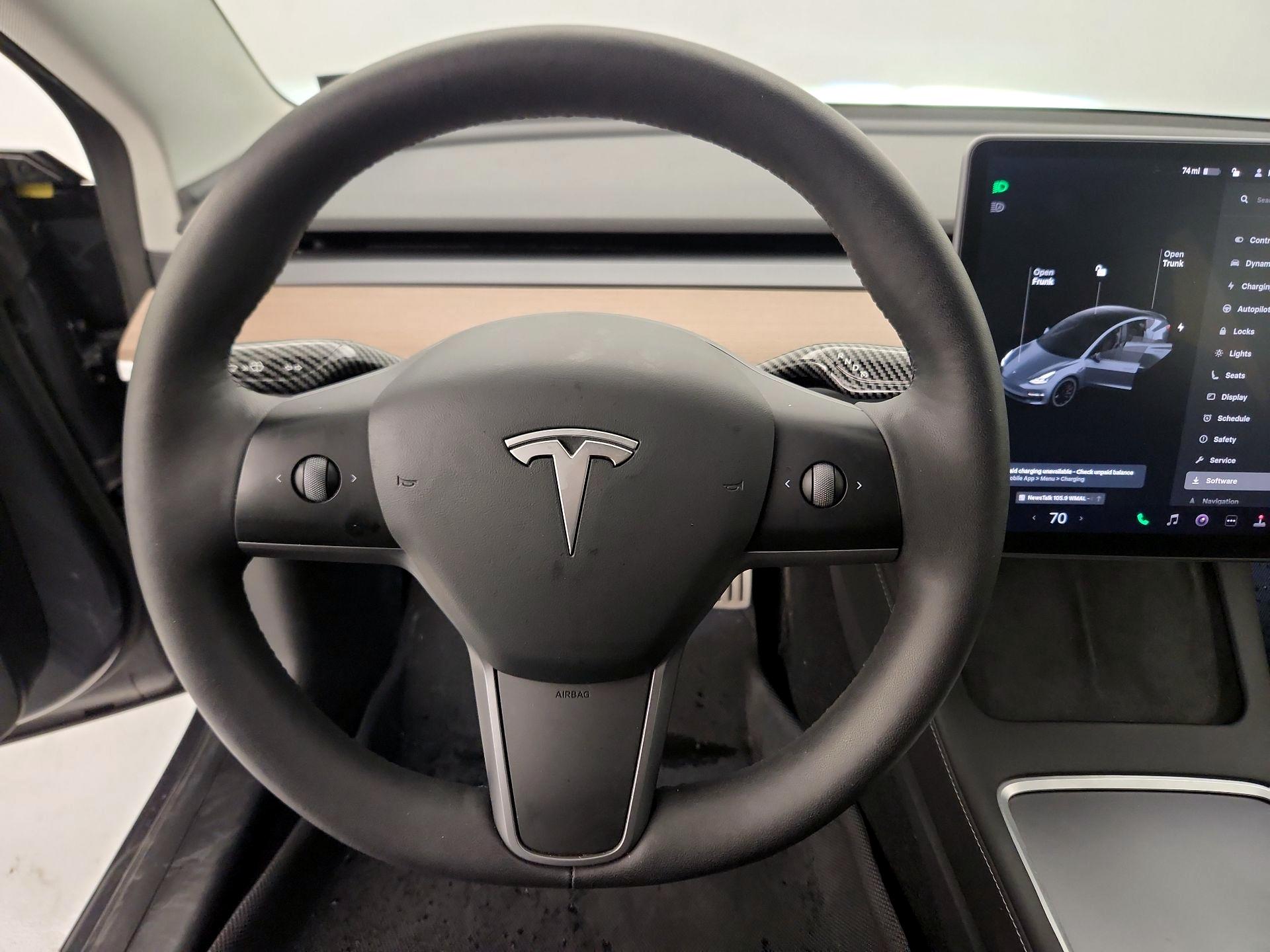 Thumbnail: 2021 Tesla Model 3 - 10